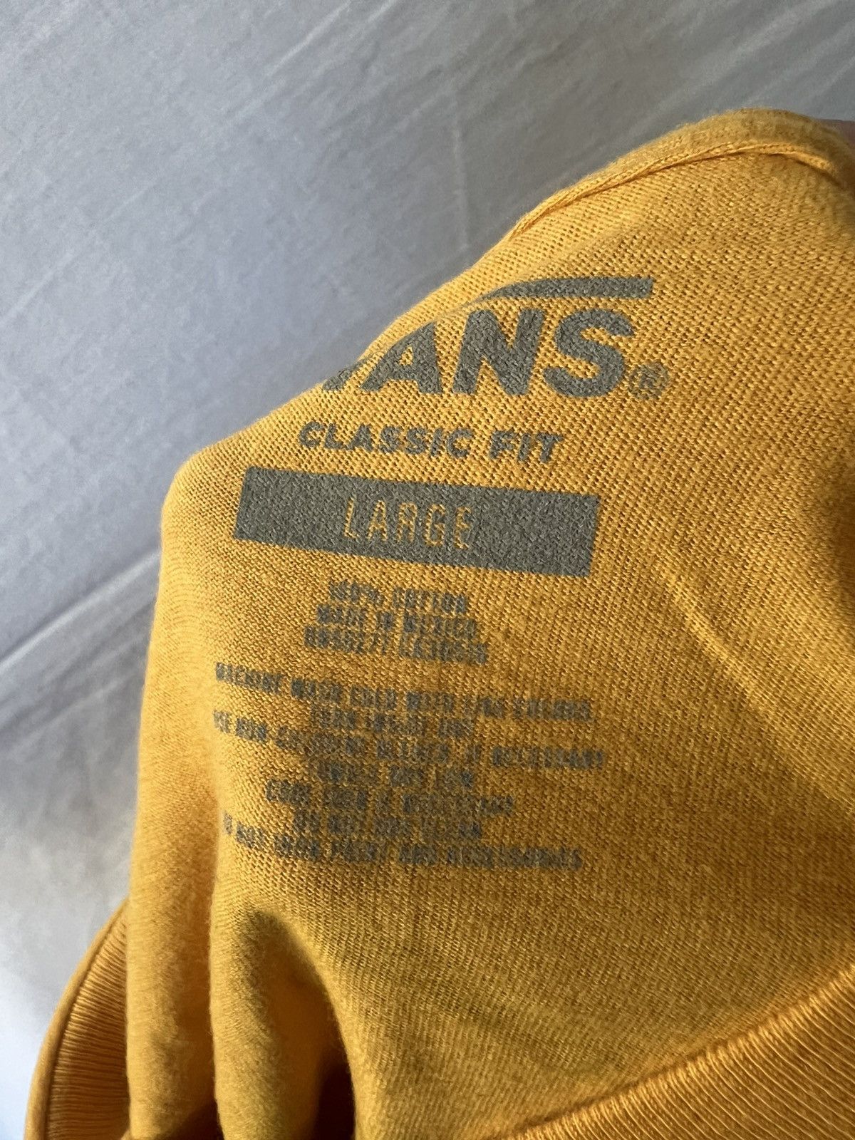 Vans Vans Men's Yellow Long Sleeve T-shirt Size US L / EU 52-54 / 3 - 6 Thumbnail