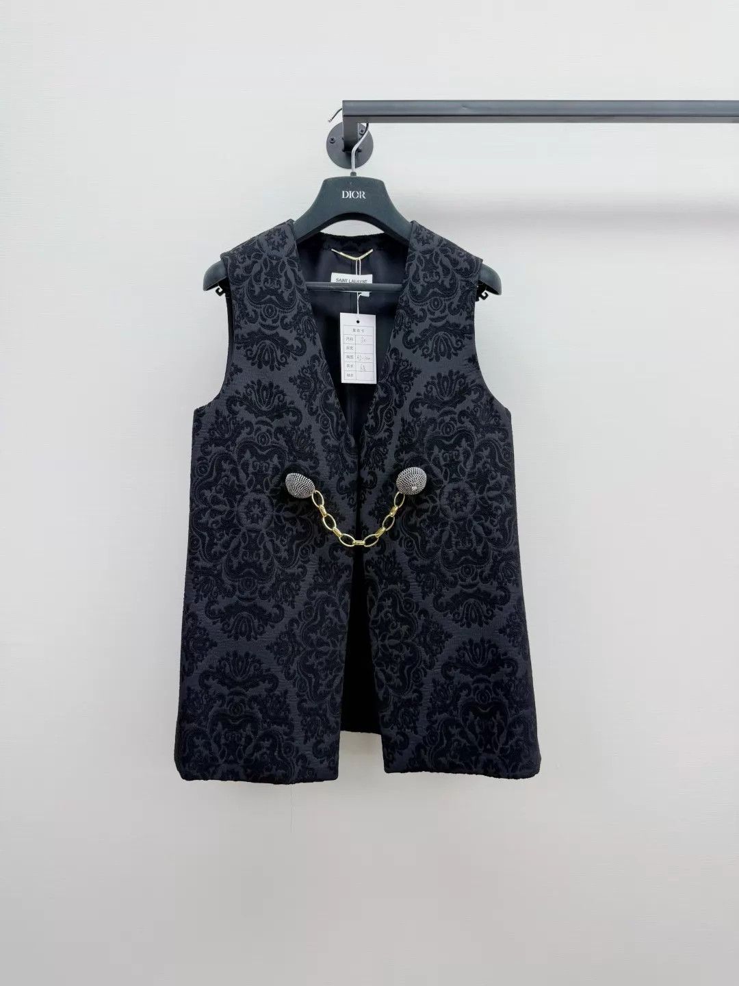 Saint Laurent Paris Saint Laurent Floral Velvet Vest New Size 40 Size S / US 4 / IT 40 - 1 Thumbnail