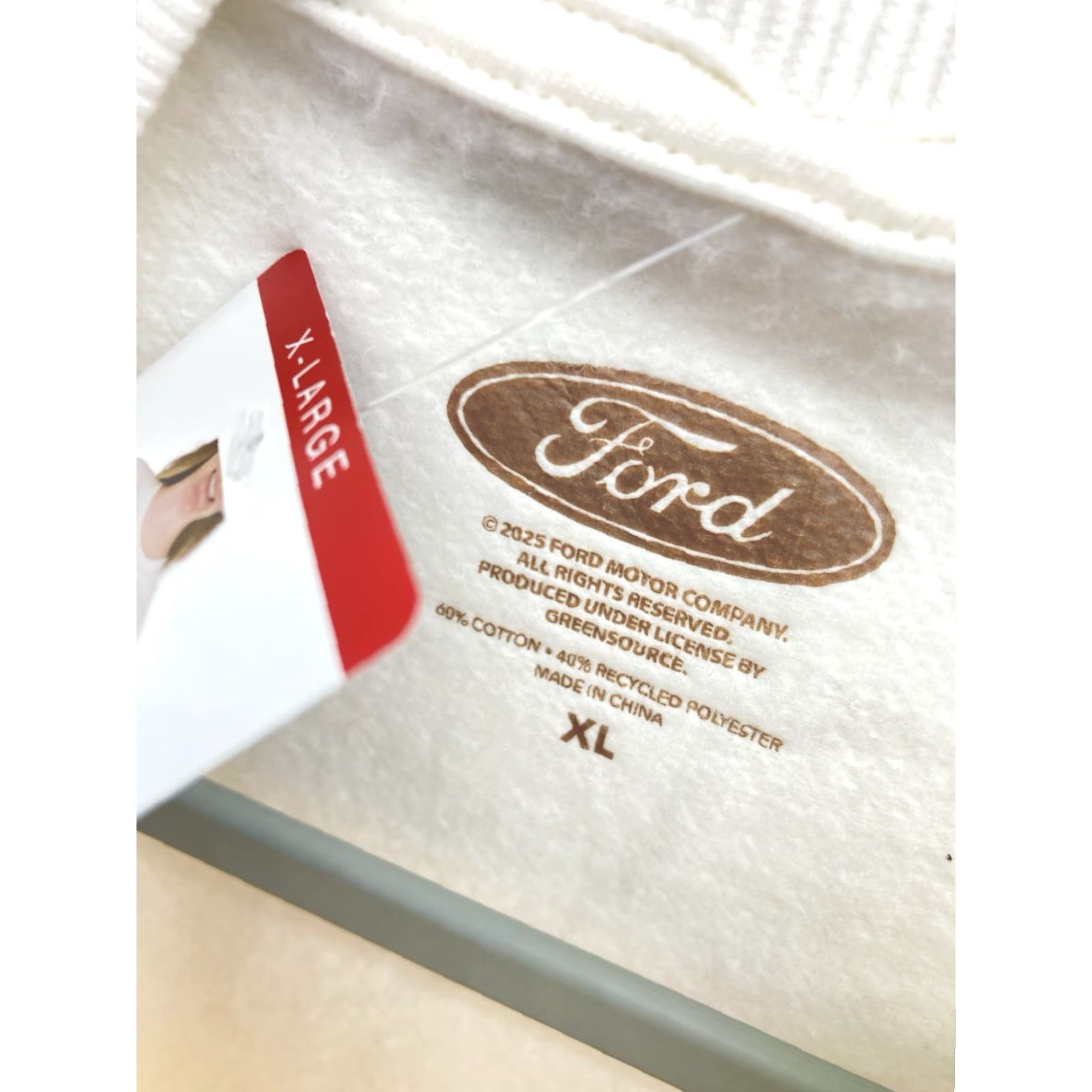 Ford VINTAGE Ford Bronco Sweatshirt Women XL Ivory Crew Neck Long Sleeve Pullover NWT Size XL / US 12-14 / IT 48-50 - 7 Thumbnail