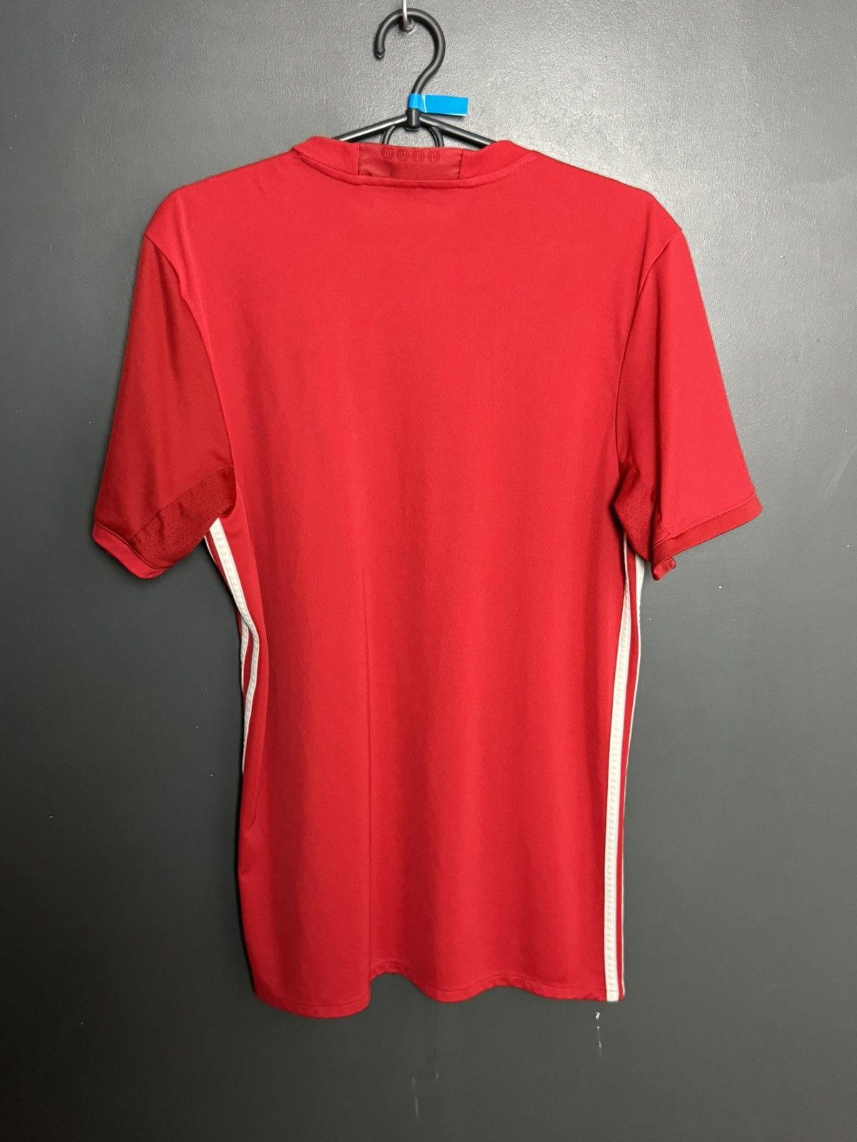 Adidas Manchester United 16/17 Home Football Jersey T-Shirt Size US M / EU 48-50 / 2 - 2 Thumbnail