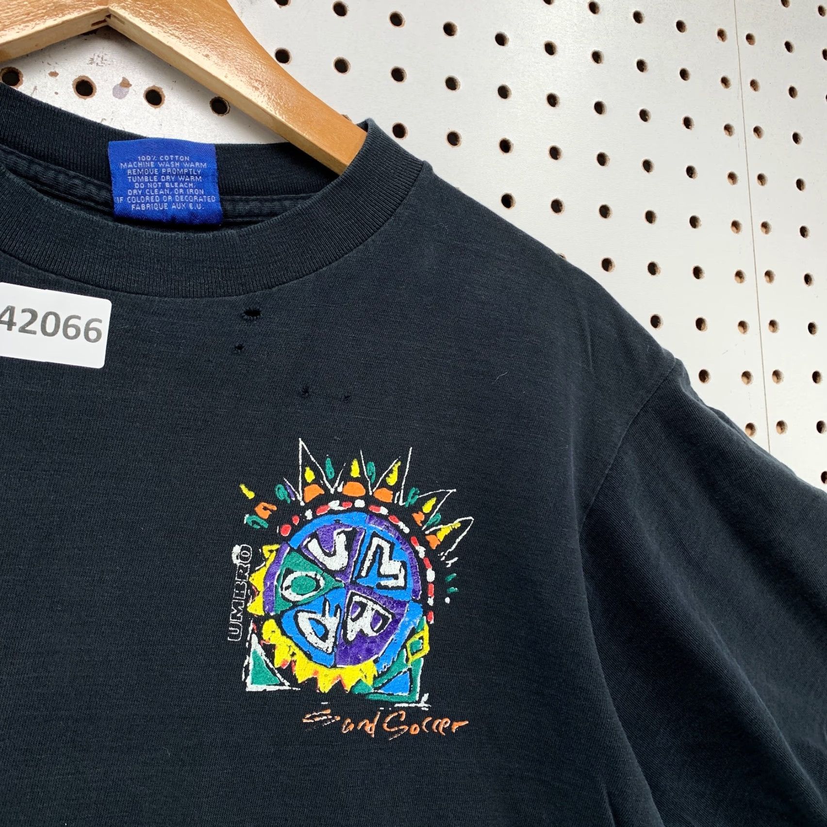 Umbro Vintage 90s Umbro Men’s M Soccer T-Shirt Black Graphic Print Crew Neck Summer Casual Made USA Size US M / EU 48-50 / 2 - 7 Thumbnail