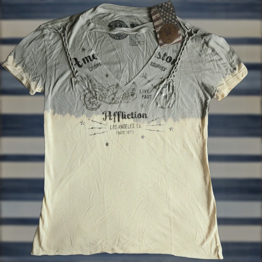 Affliction AFFLICTION AMERICAN CUSTOMS T-SHIRT Women Graphic Biker Skull Motorcycle V-Neck Short Sleeve S Multicolor Ghost/Chopper Theme 2000s Style Size S / US 4 / IT 40 - 1 Thumbnail