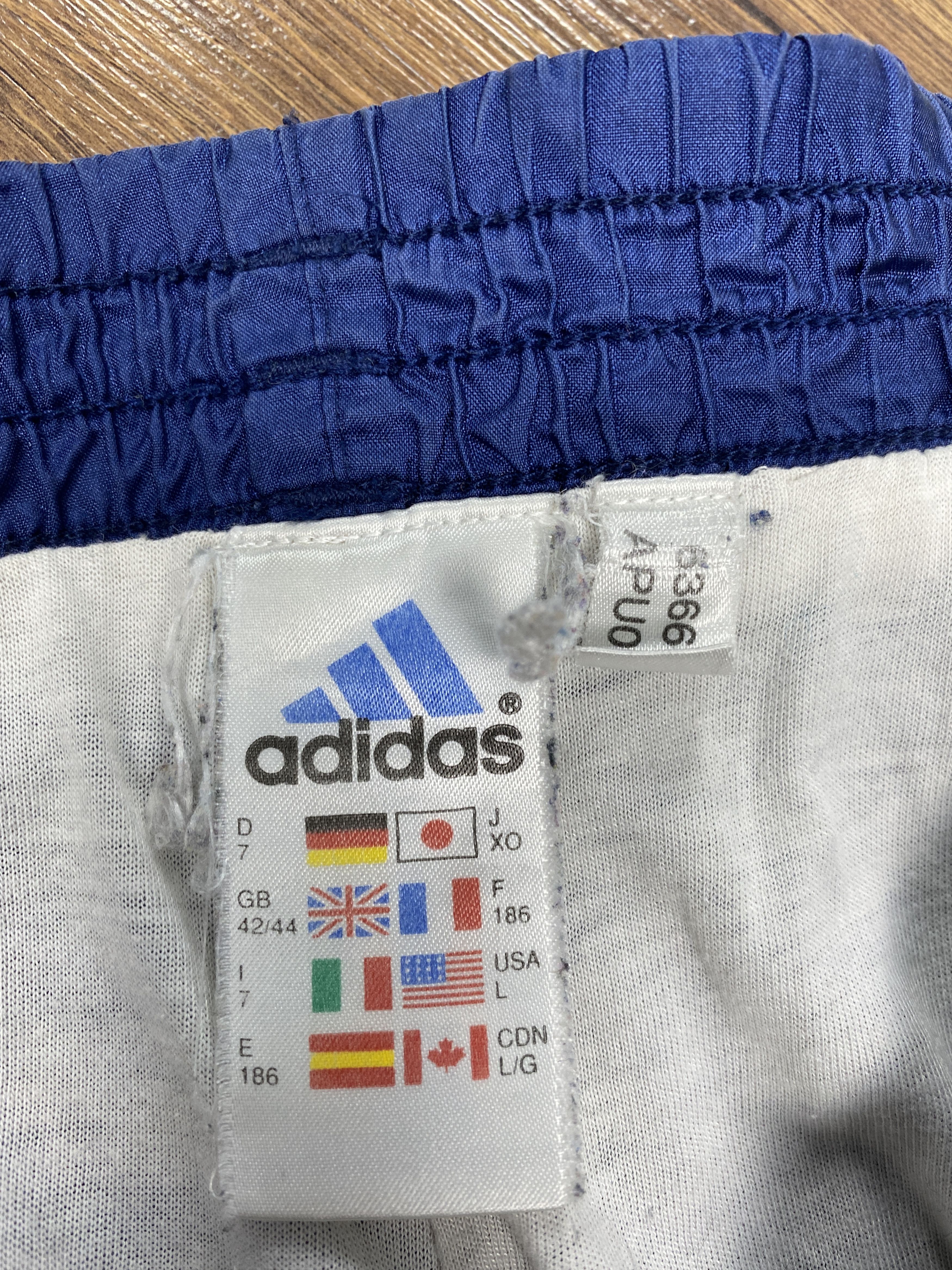 Adidas Adidas vintage baggy parachute nylon track pants y2k Size US 34 / EU 50 - 8 Thumbnail
