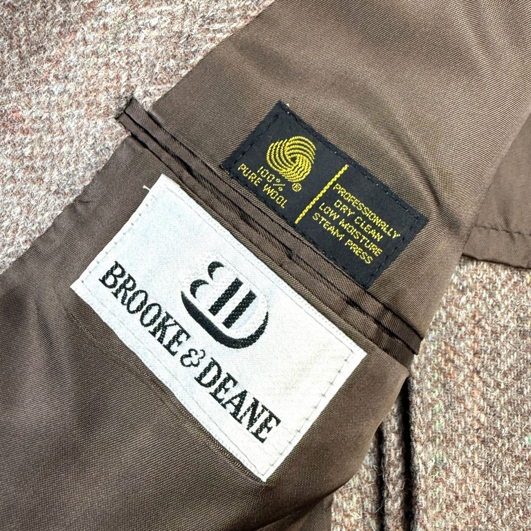 Harris Tweed VINTAGE Brooke & Deane Blazer Jacket Mens 42 Brown Herringbone Tweed Wool Notch 2-Button Single-Breasted Classic Fall Winter Spring Coat Size 42R - 6 Thumbnail
