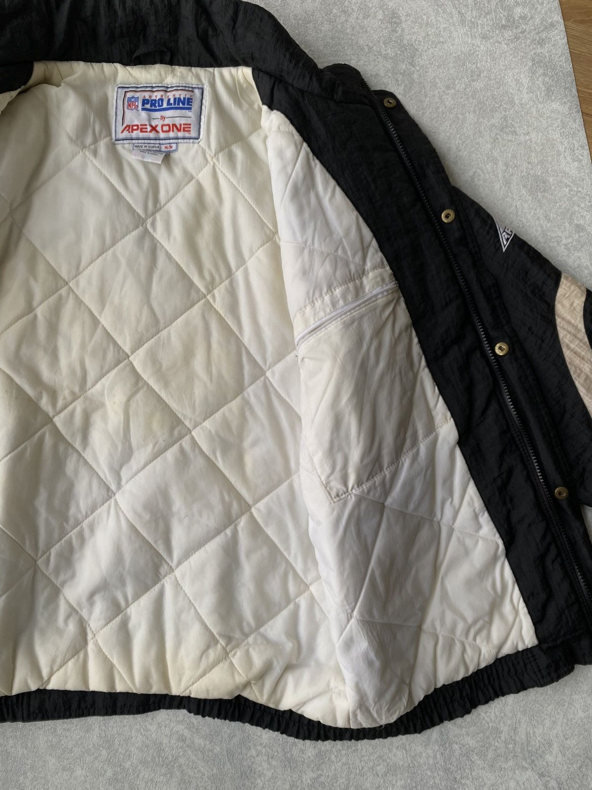 NFL Oakland Raiders 90'S Apex One Full zip Proline Bomber Jacket Size US M / EU 48-50 / 2 - 6 Thumbnail
