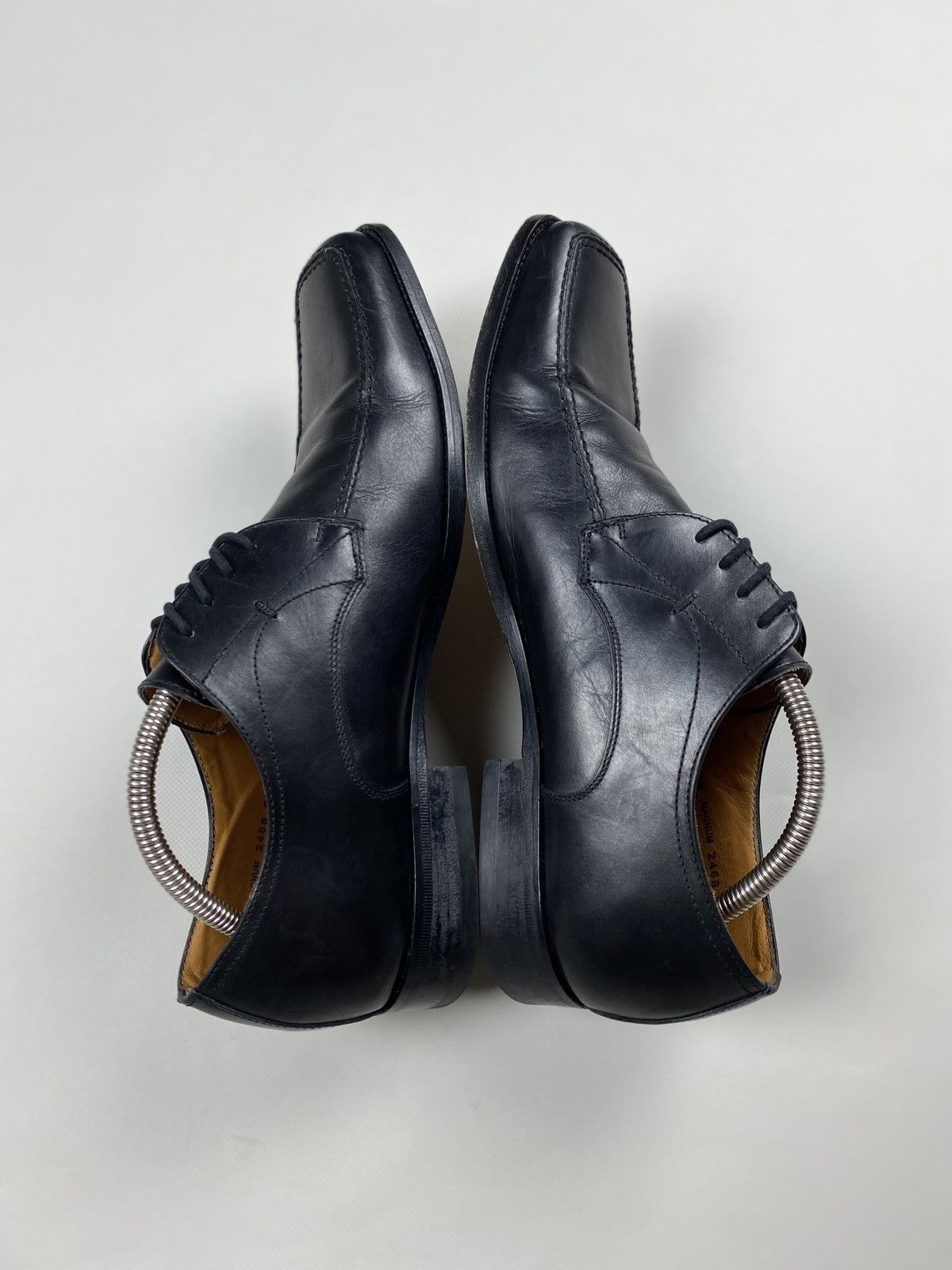 Loake Loake men’s leather formal lace up shoes size US 10 Size US 10 / EU 43 - 22 Thumbnail