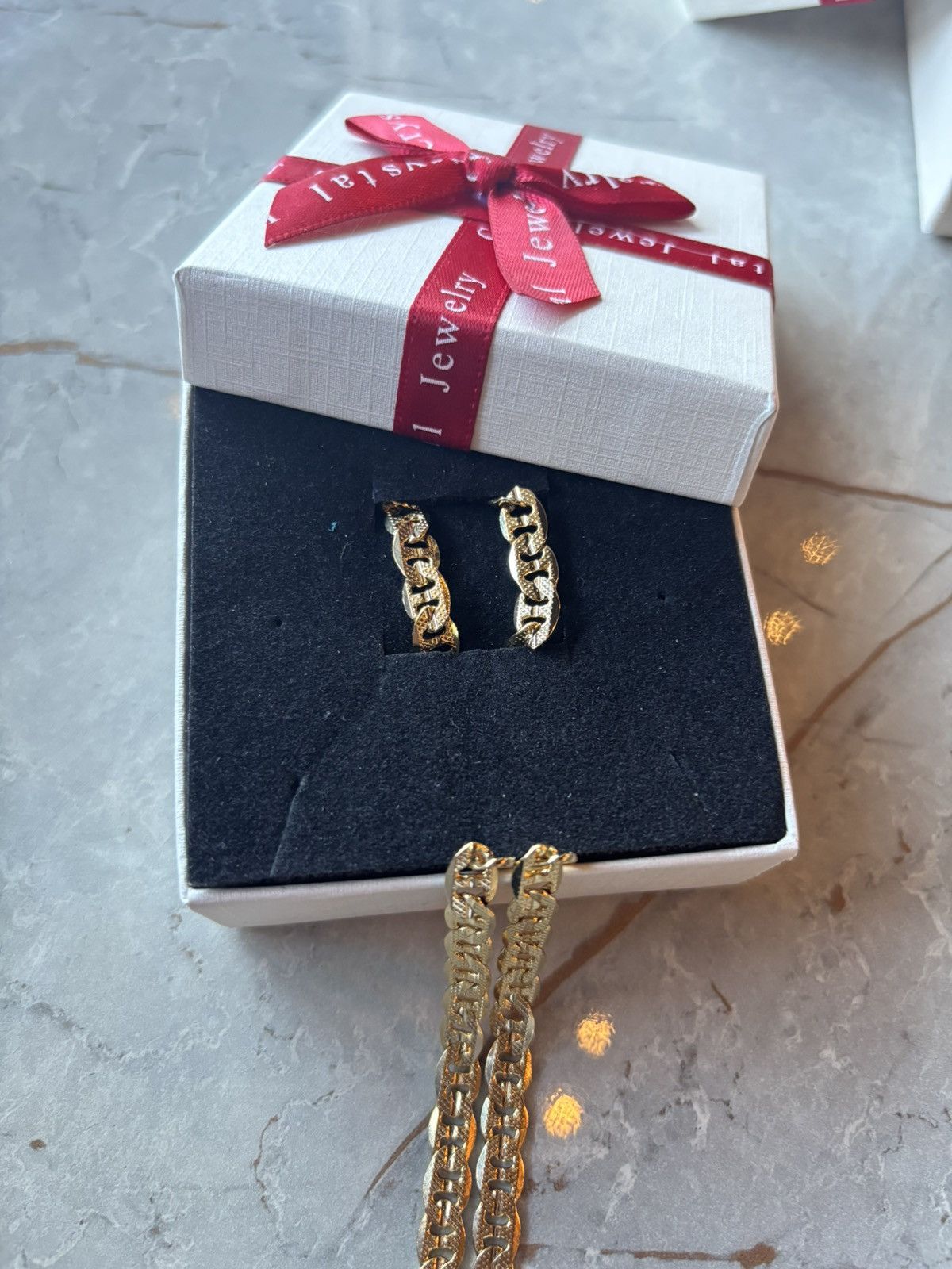 Other 14k GoldCuban-Link Chain Size ONE SIZE - 4 Thumbnail