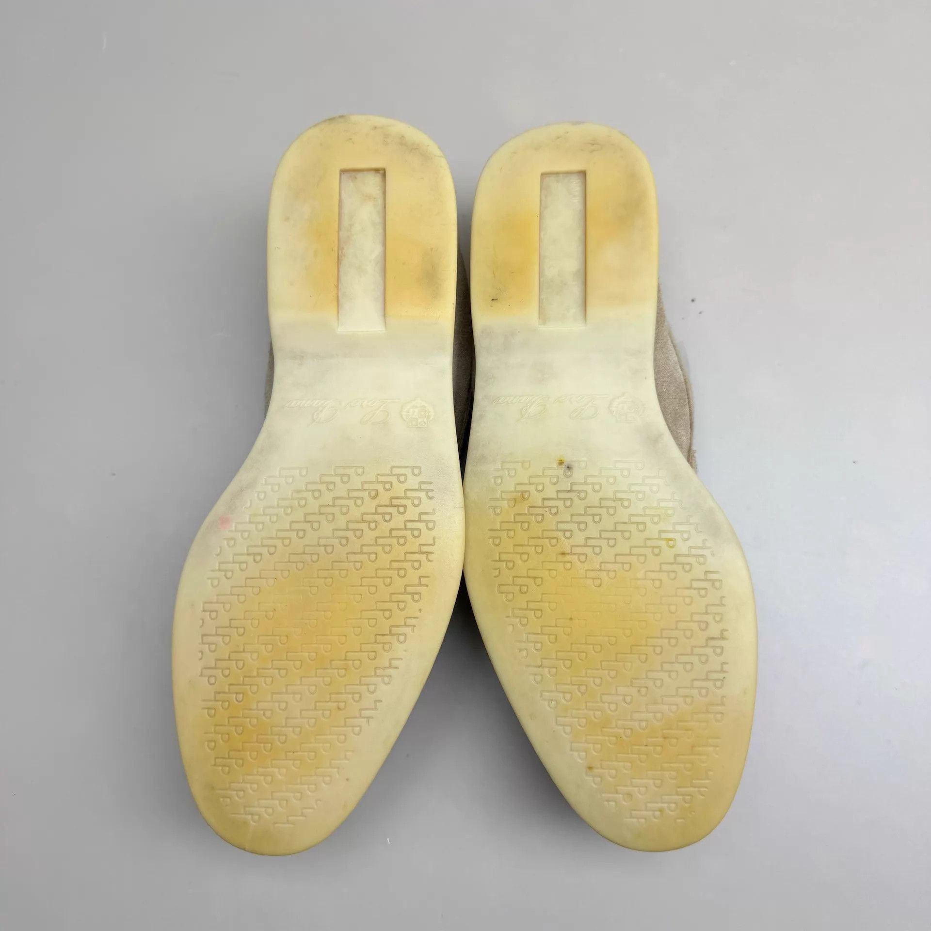 Loro Piana Loro Piana Summer Walk Cream Pendant Mule 37 95 new Size US 6.5 / IT 36.5 - 6 Thumbnail
