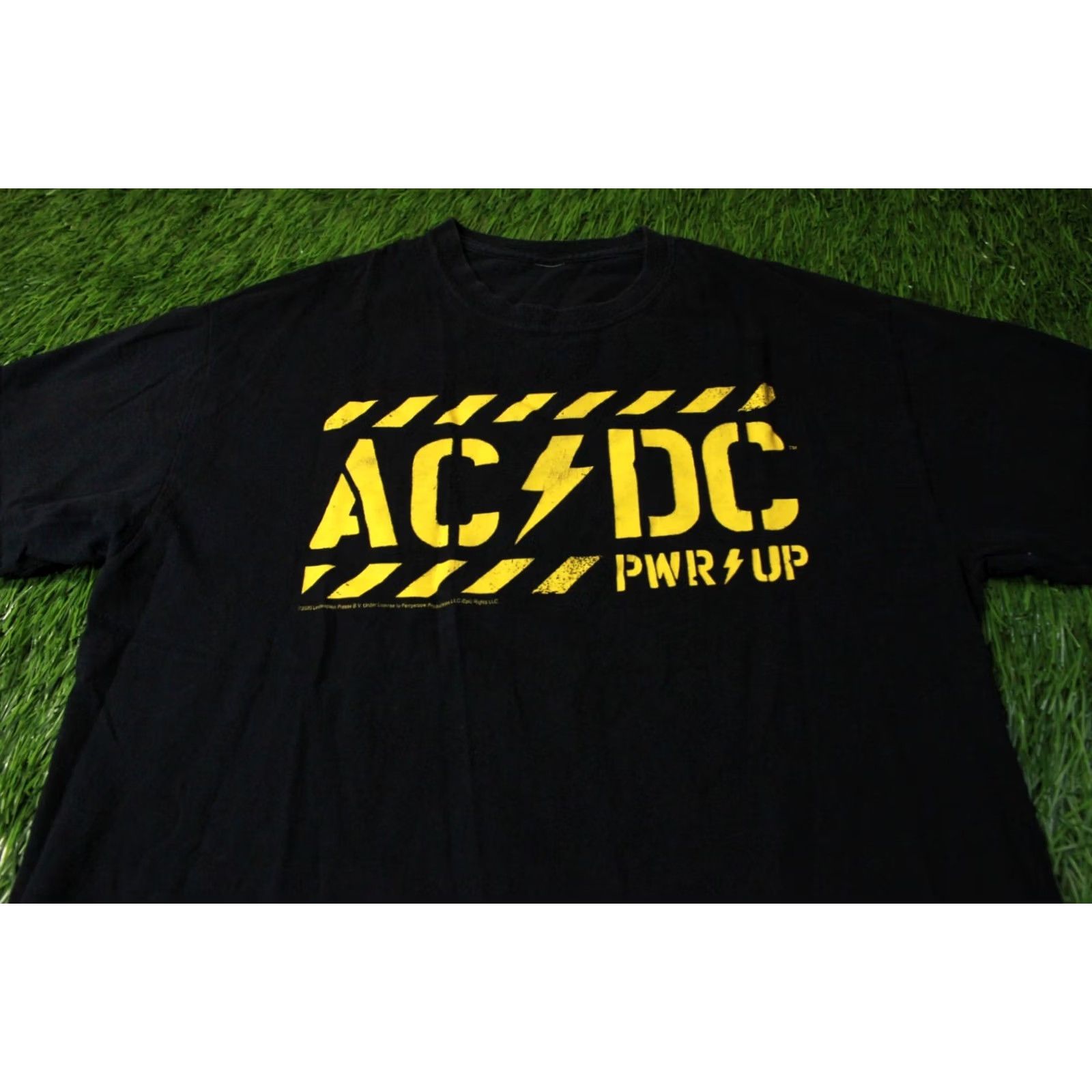 Vintage AC/DC PWR UP Shirt Men M Black Cotton Official Product 2020s 90s Look Hard Rock Short Sleeve Tee Modern Basic Tee Size US M / EU 48-50 / 2 - 3 Thumbnail