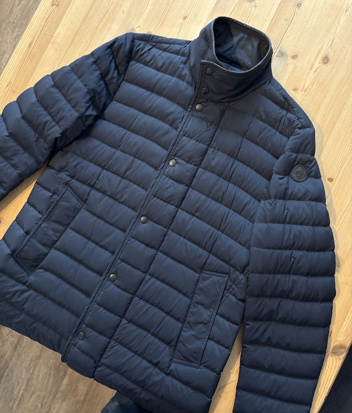 Moncler Moncler Vierne Jacket Size US S / EU 44-46 / 1 - 5 Thumbnail