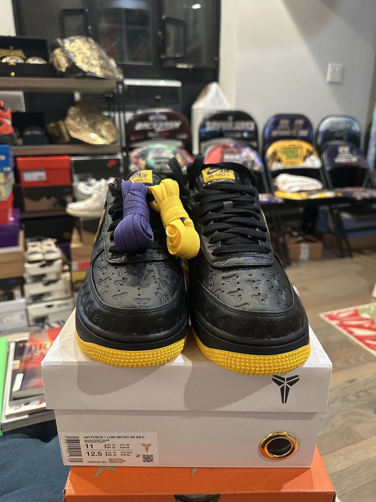 Nike Nike Air Force 1 Low Kobe Bryant Lakers Away Size US 11 / EU 44 - 2 Thumbnail