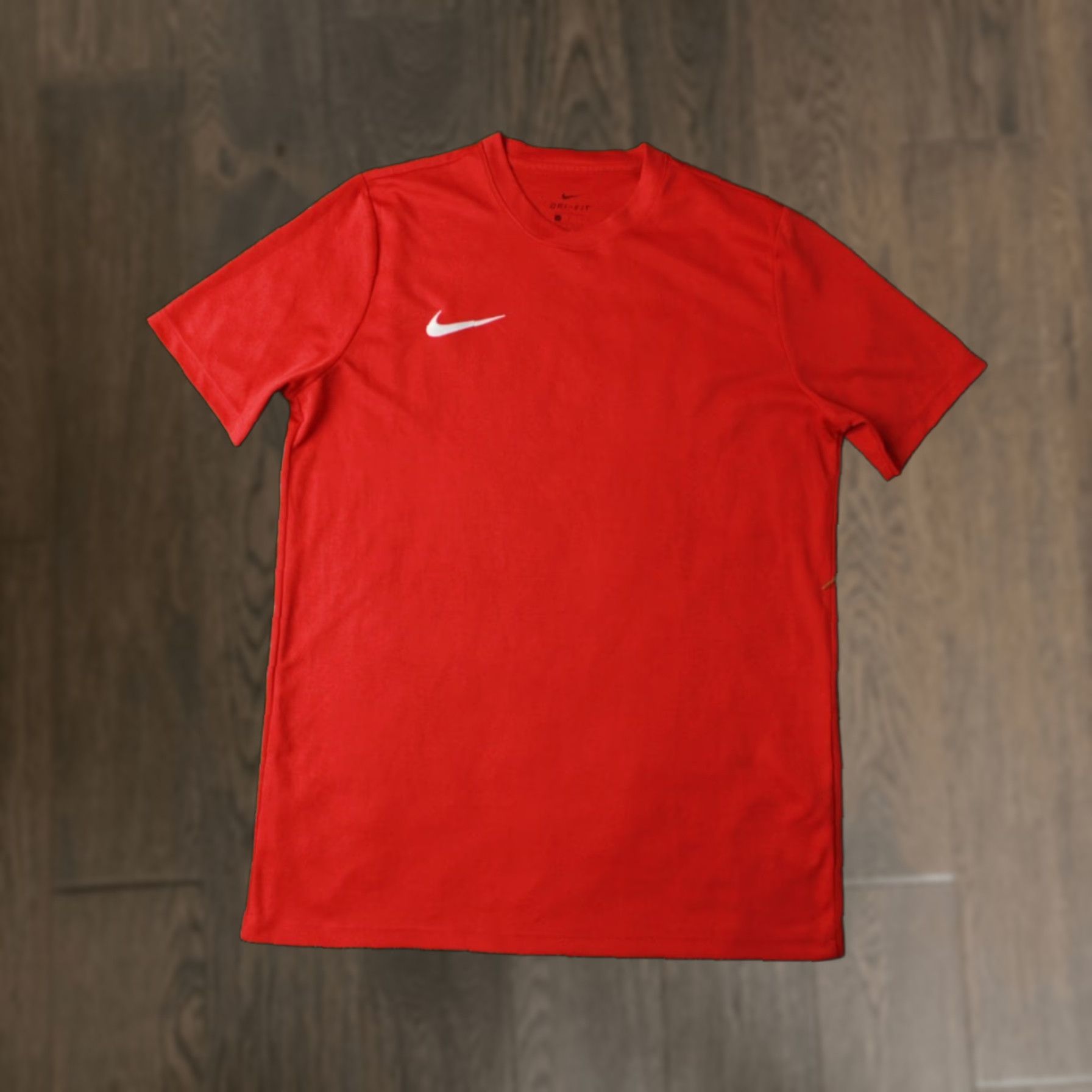 Nike Nike Dri-Fit Park Original 2019 Men Football Soccer Training Shirt Jersey L Red Park Nike Shirt Mens L Red 2019 Football Shirt Size US L / EU 52-54 / 3 - 1 Thumbnail