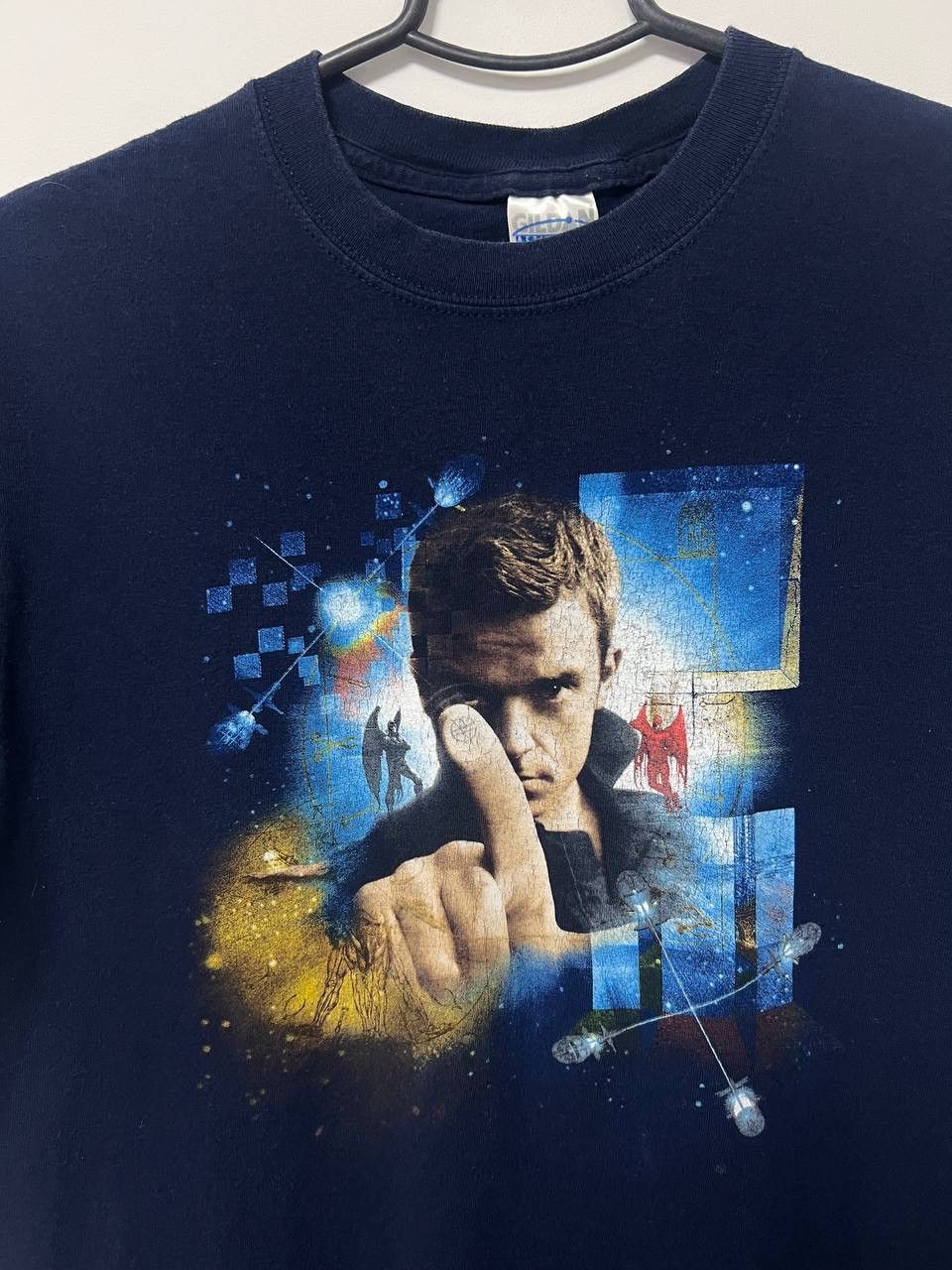 Gildan Vintage 2000s Robbie Williams T shirt Gildan GB Singer M Size US M / EU 48-50 / 2 - 9 Thumbnail