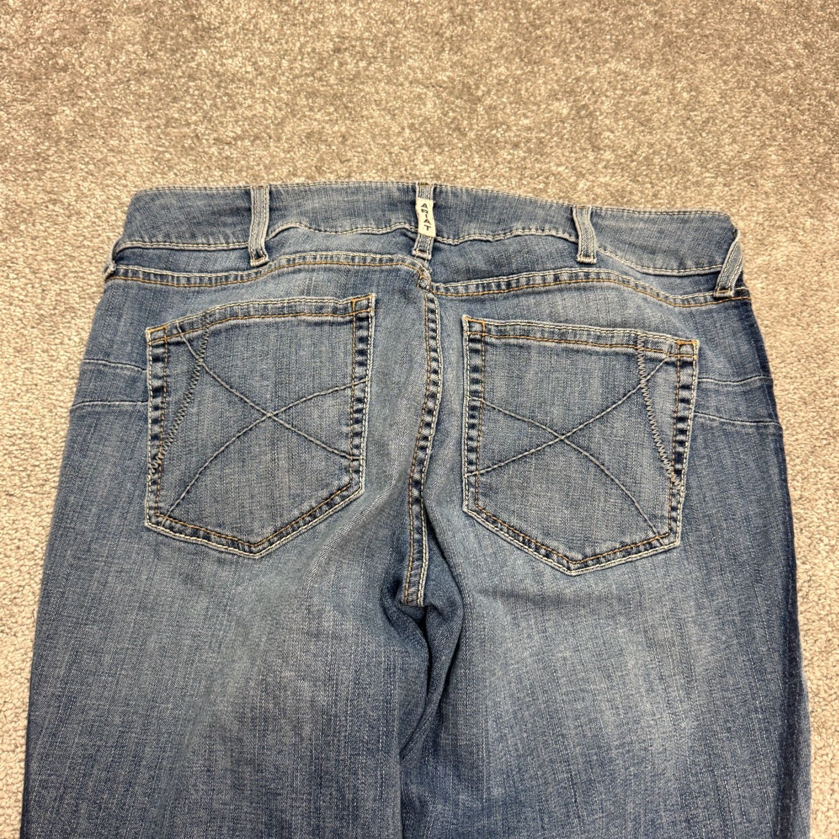 Ariat Ariat Jeans Womens Mid Denim Straight 31R Blue 5-Pocket Regular Stretch Distressed Vintage No N/A Size 24" / US 00 / IT 34 - 4 Thumbnail