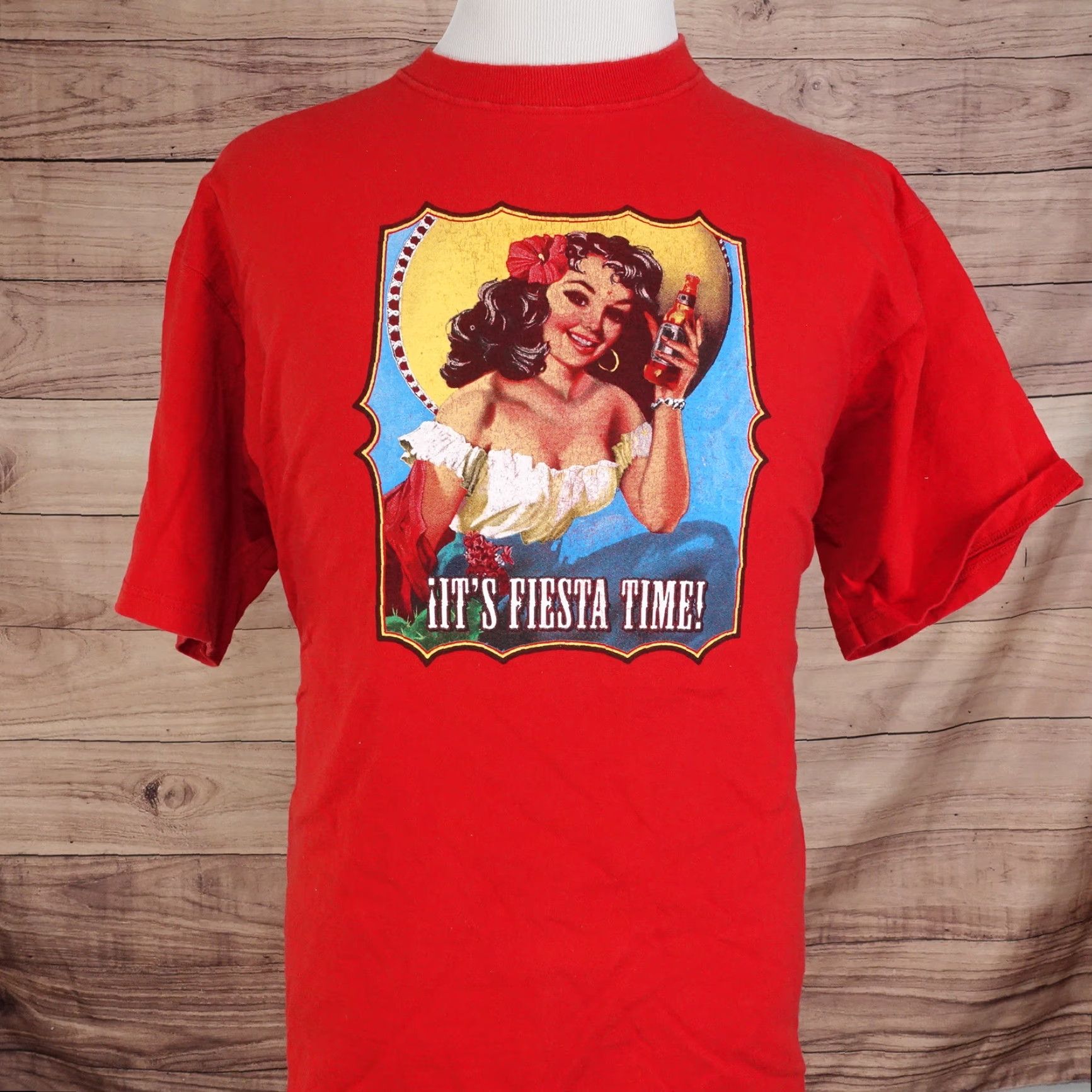 Fruit Of The Loom VINTAGE AmEristar Casino It's Fiesta Time! T-Shirt XL Red Unisex Adults Crew Neck Short Sleeve 100% Cotton 1980s Mens Womens Girls Boys Size US XL / EU 56 / 4 - 3 Thumbnail