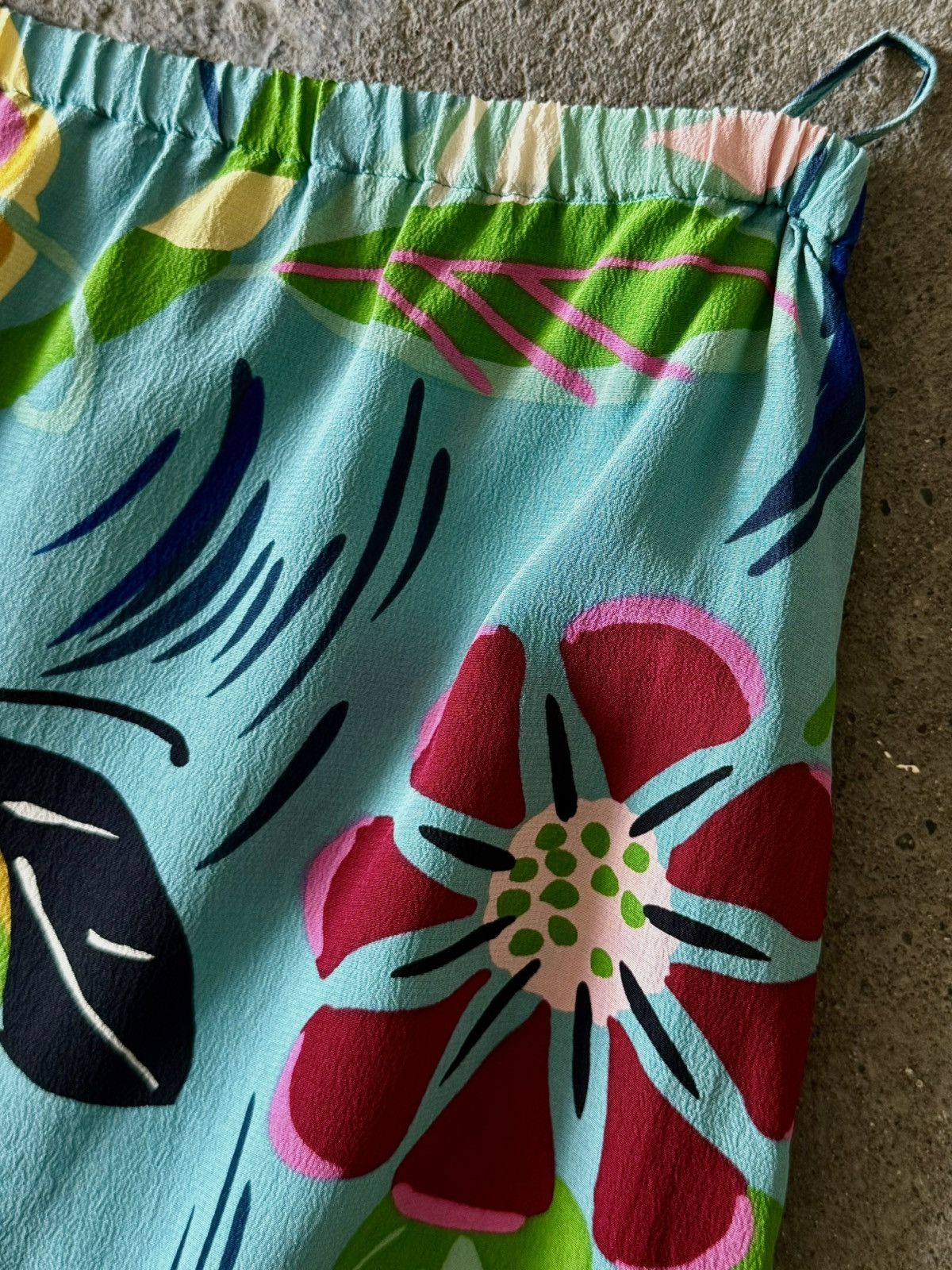 Gucci Gucci - Tom Ford - SS1999 - Tropical Flower Skirt Size 27" / US 4 / IT 40 - 6 Thumbnail