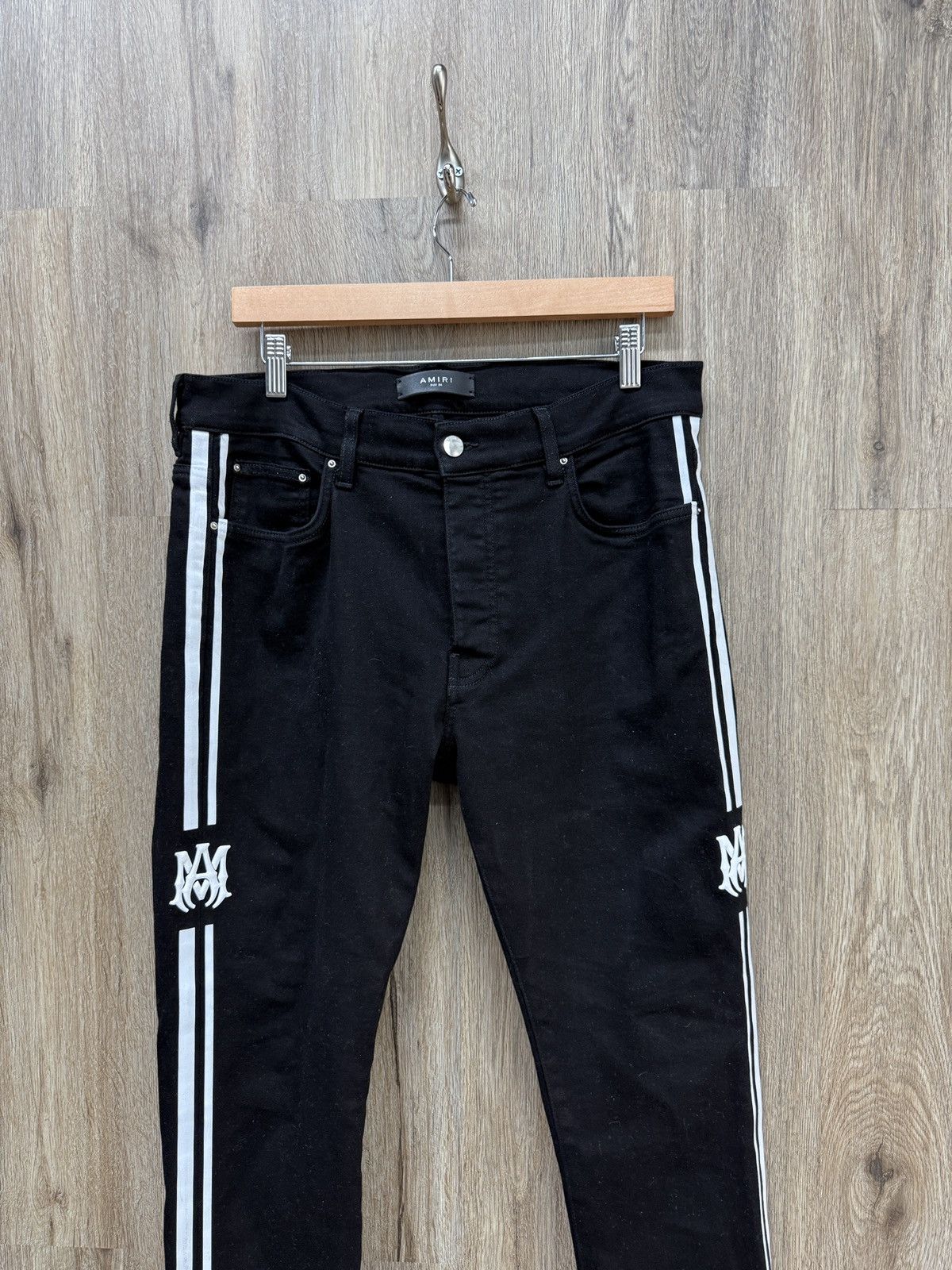 Amiri Amiri Black M Logo Denim Jeans Size US 34 / EU 50 - 2 Thumbnail
