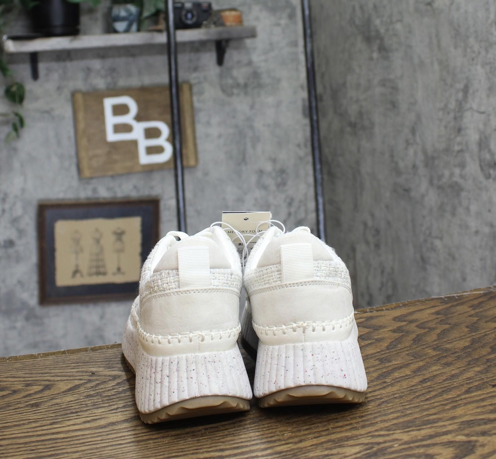 Designer Universal Thread Womens Sneakers 89404144 White Multi 8.5m Size US 8.5 / IT 38.5 - 4 Thumbnail