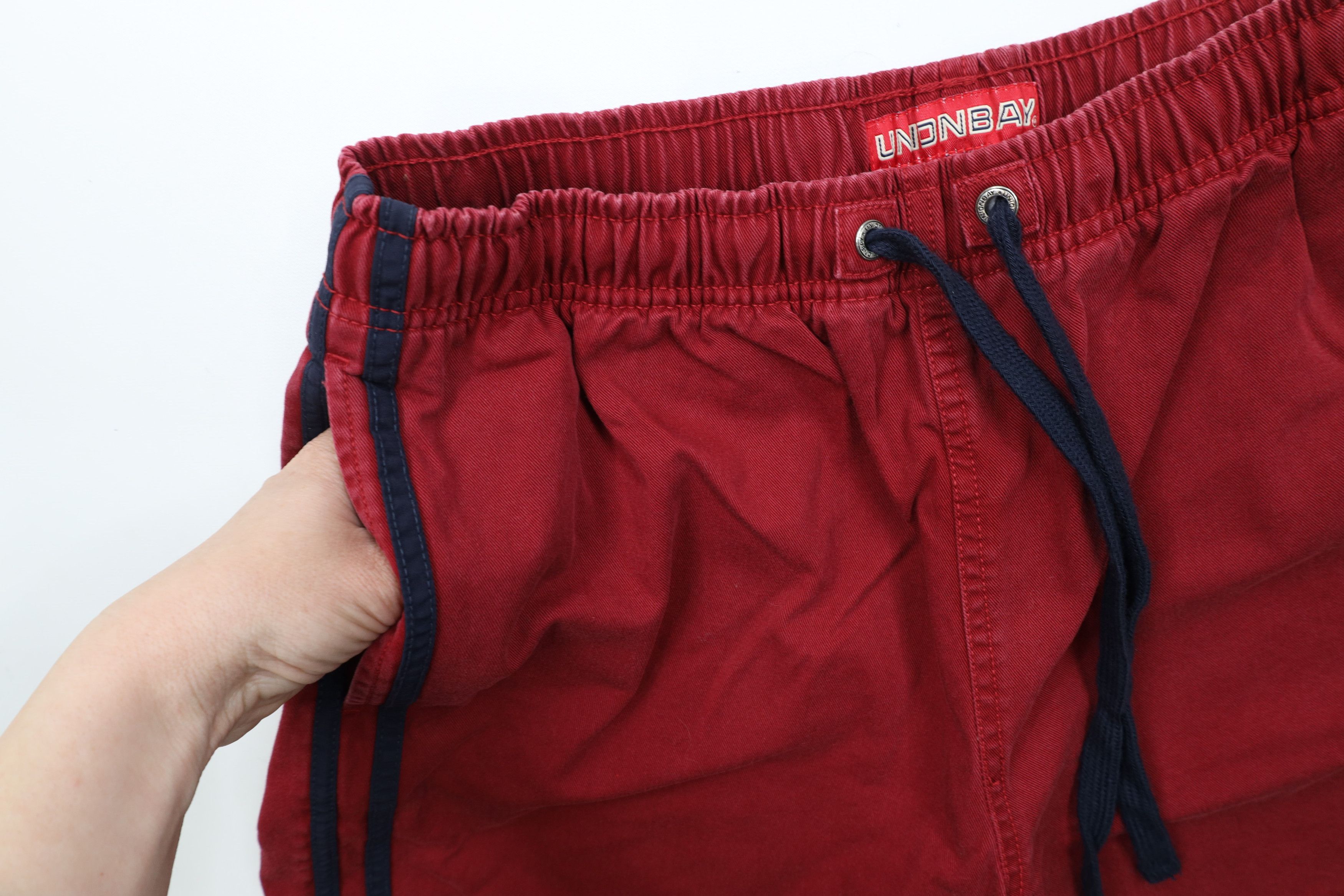 Vintage Vintage 90s Streetwear Striped Above Knee Shorts Cotton Red Size US 32 / EU 48 - 6 Thumbnail