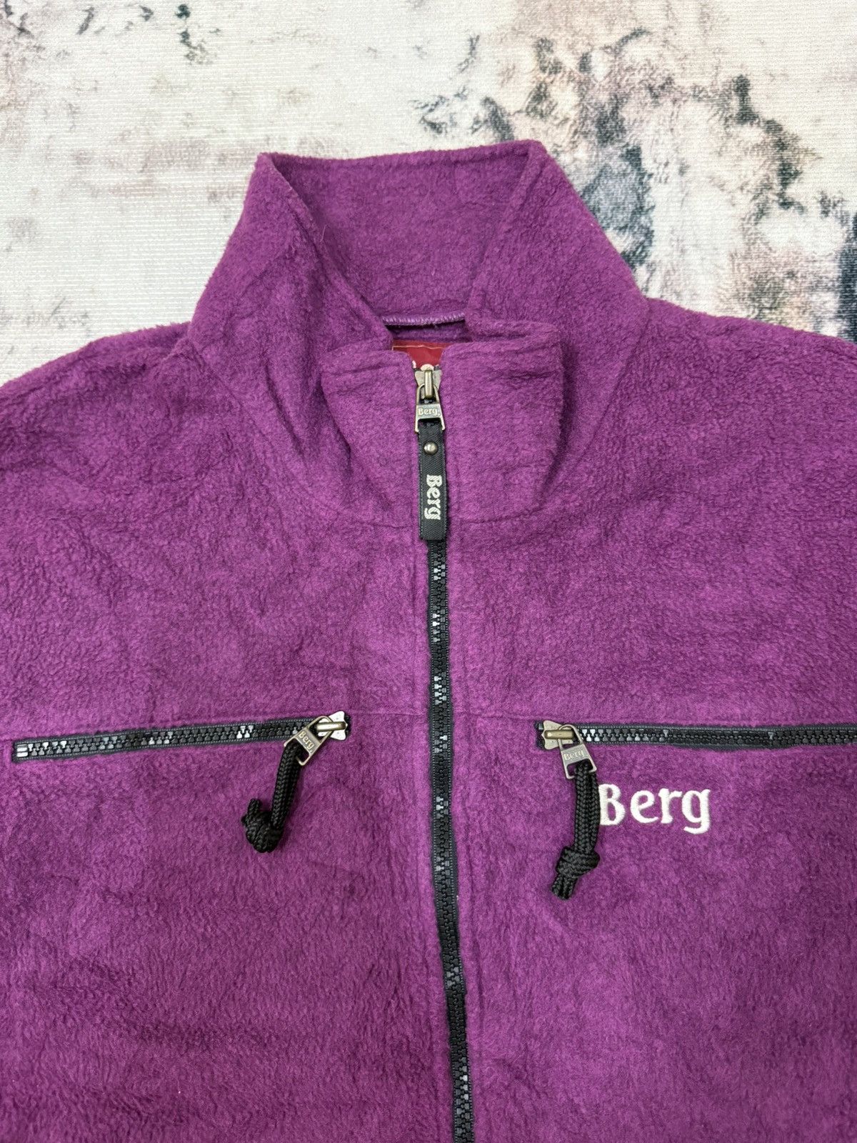 Japanese Brand × Mizuno × Vintage Vintage Berg by Mizuno Cropped Fleece Sweater Jacket Size US M / EU 48-50 / 2 - 2 Thumbnail