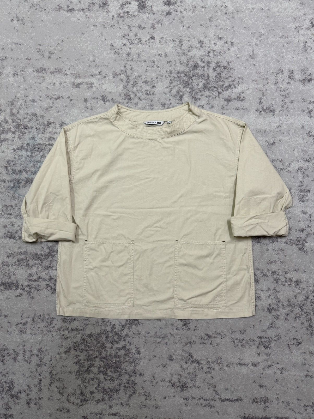 JW Anderson × Uniqlo J.W Anderson Uniqlo Scrub Three Quarter Shirt Size M / US 6-8 / IT 42-44 - 3 Thumbnail