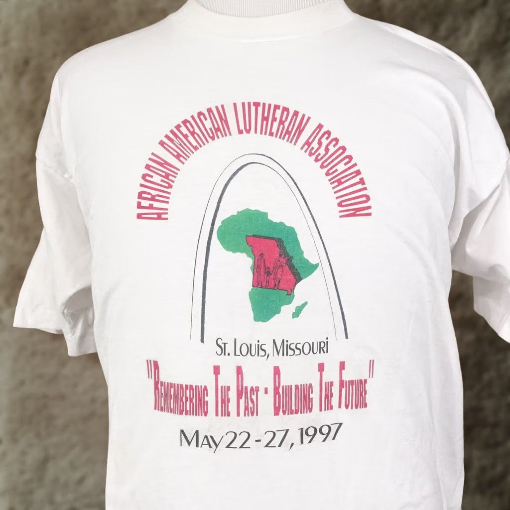 Fruit Of The Loom VINTAGE AFRICAN AMERICAN LUTHERAN ASSOCIATION ST LOUIS 1997 TSHIRT 2XL XXL Size US XXL / EU 58 / 5 - 1 Thumbnail