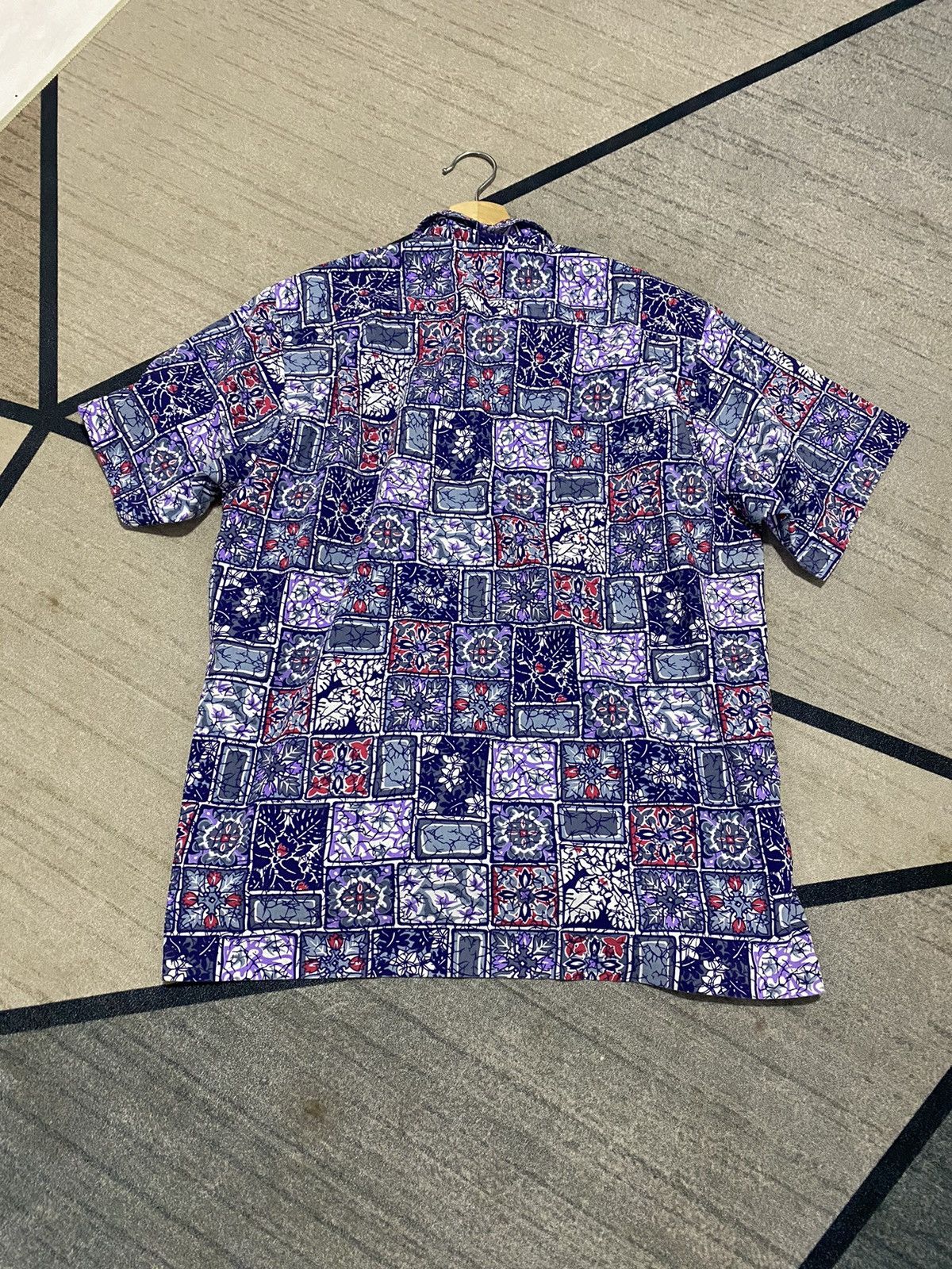Vintage Hawaii style button up shirts style by RJC SMALL size Size US S / EU 44-46 / 1 - 2 Thumbnail