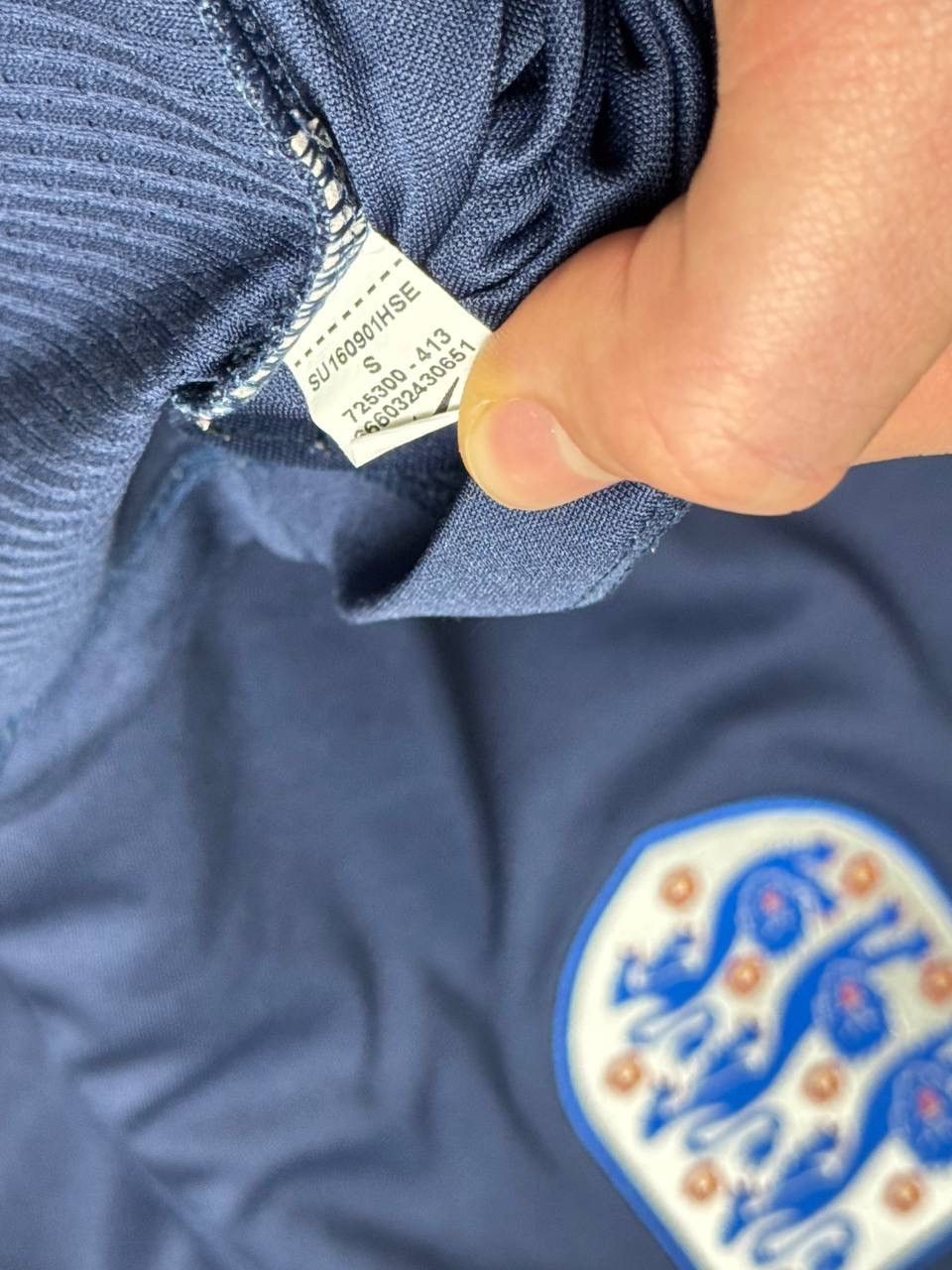 Nike England 2014 2015 Nike training soccer football shirt jersey Size US S / EU 44-46 / 1 - 4 Thumbnail