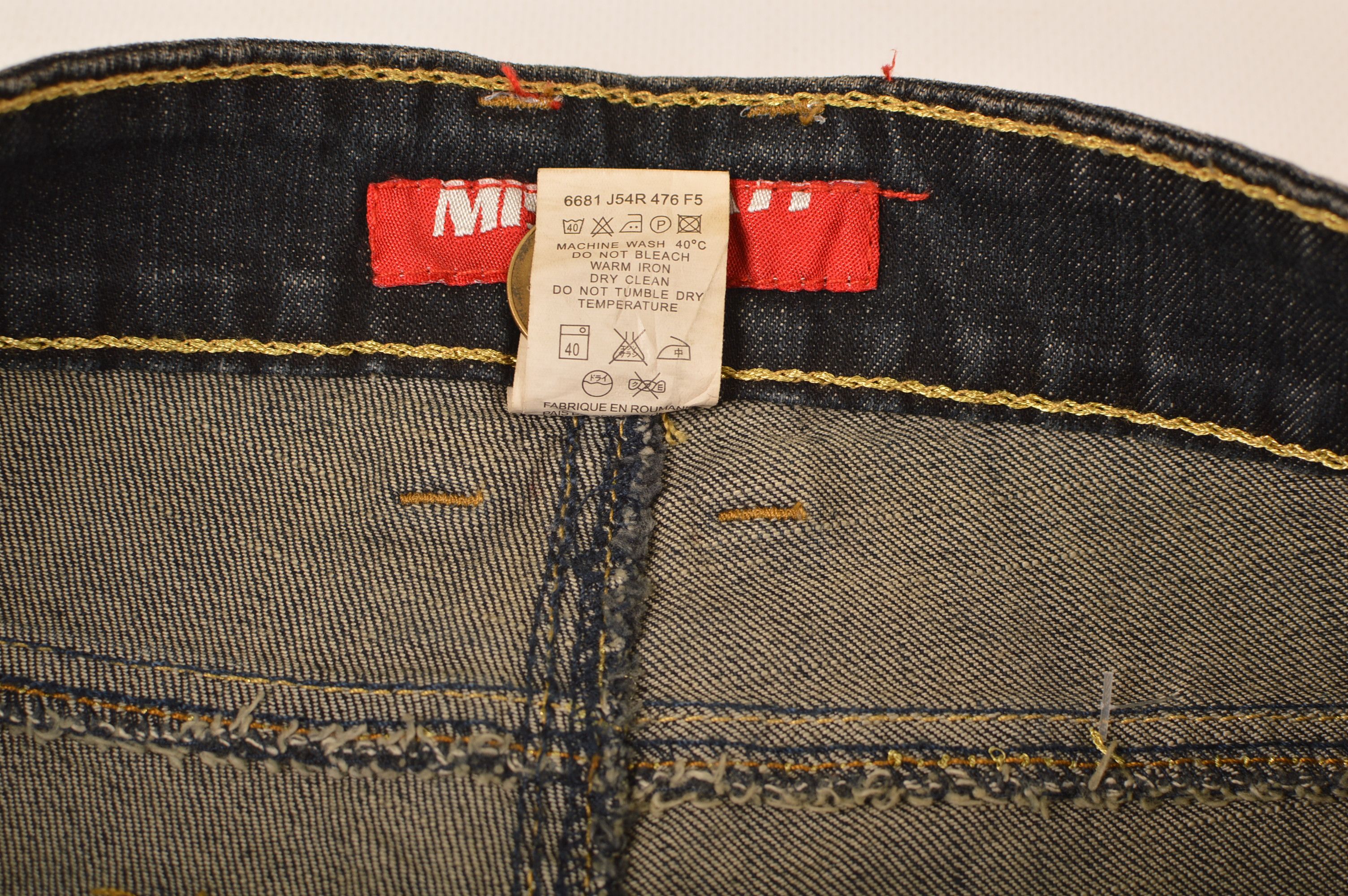 Miss Sixty × Vintage Miss Sixty 60 Vintage Y2K Flare Denim Jeans Low Rise Size 26" / US 2 / IT 38 - 6 Thumbnail