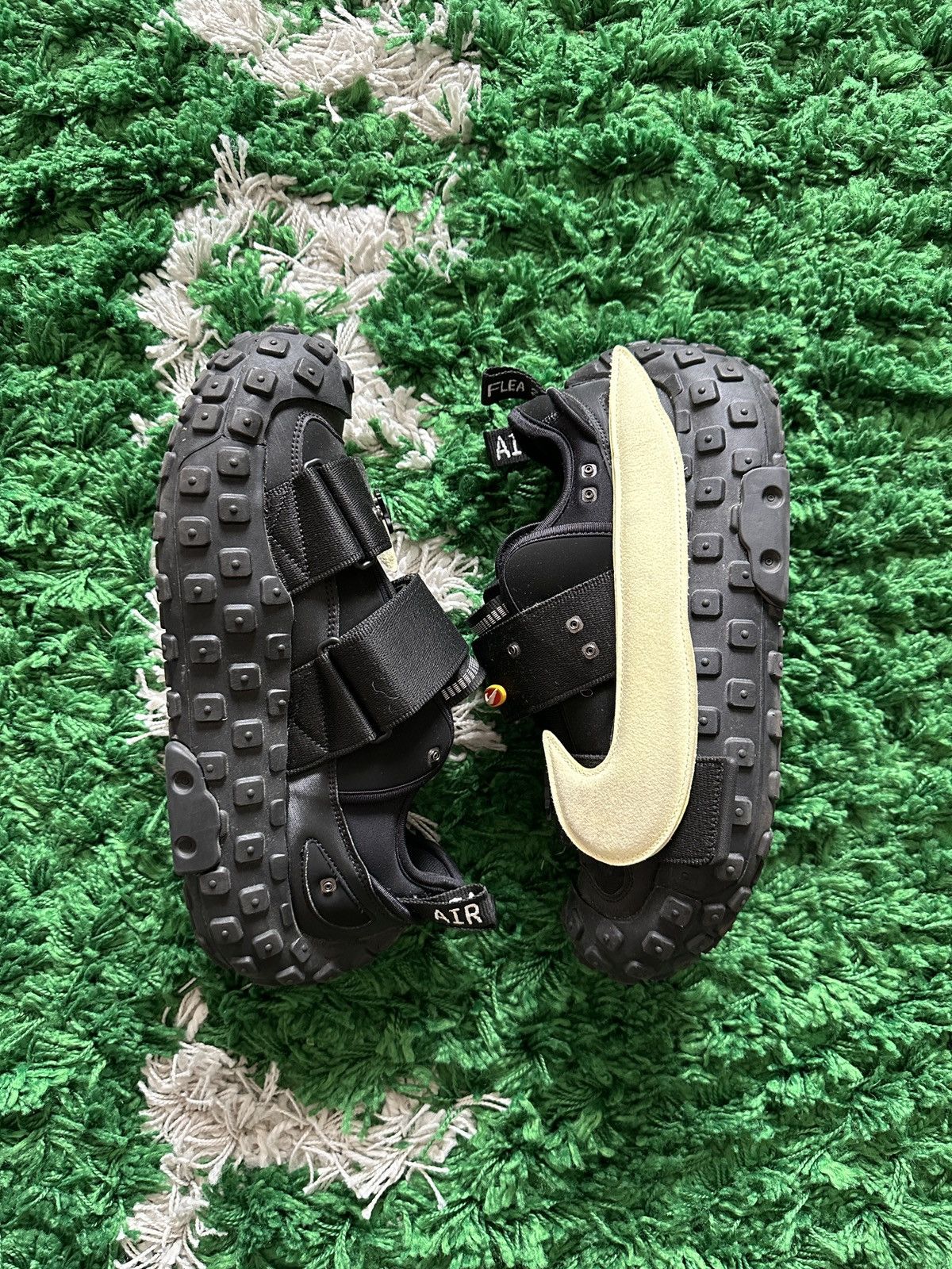 Cactus Plant Flea Market × Nike Nike CPFM Air Flea 2 Black Alabaster Size US 9 / EU 42 - 3 Thumbnail