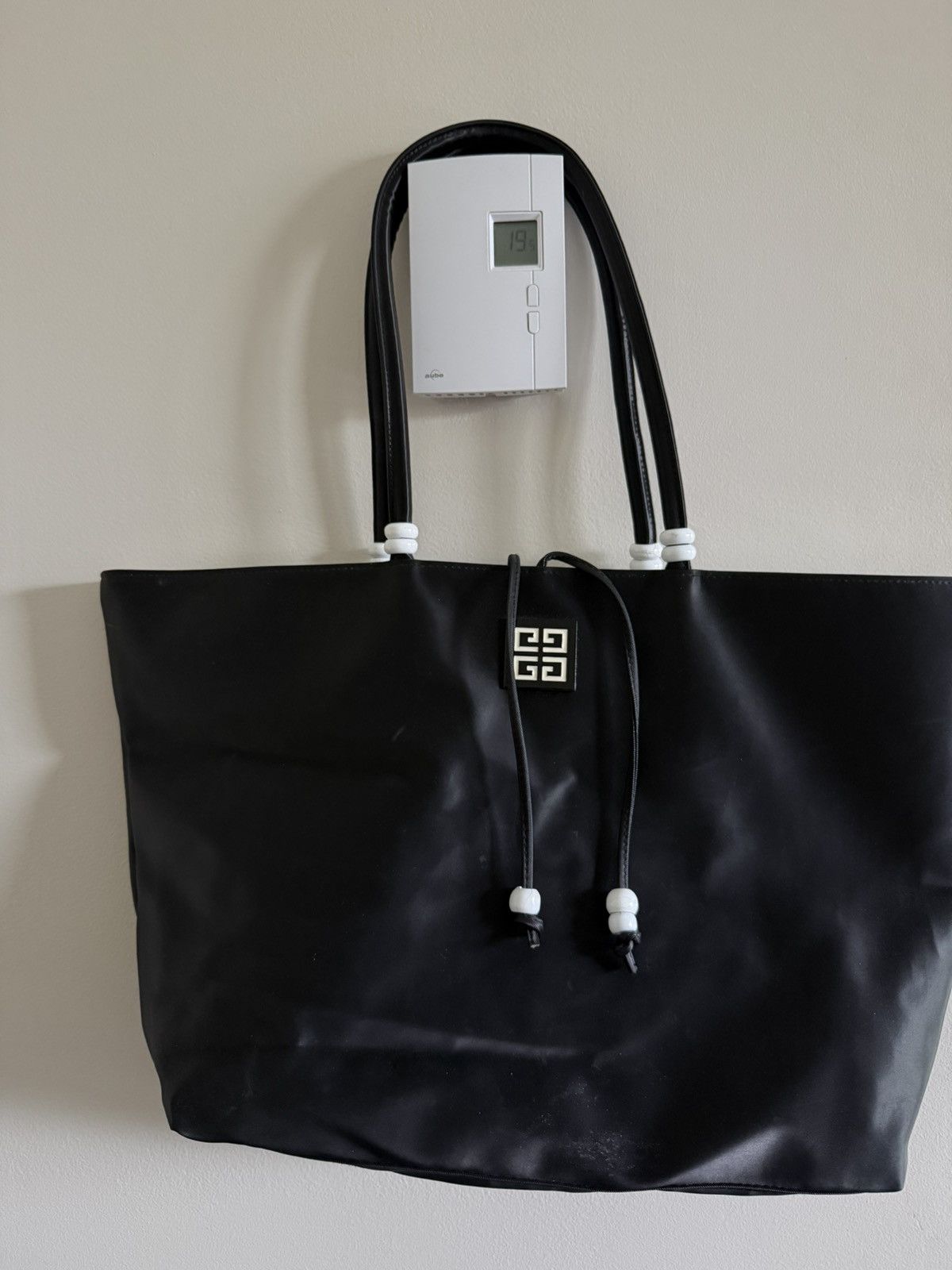 Givenchy Givenchy Womens Tote Bag Black Parfums Travel Shoulder Bag Size ONE SIZE - 1 Thumbnail