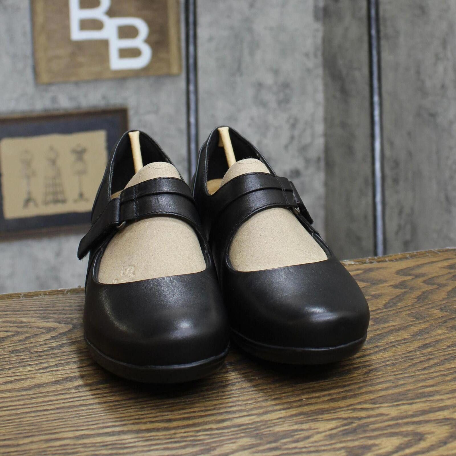 Clarks NWT Clarks Emslie Lulin Pumps 26129221 Black Leather 9.5M Size US 9.5 / IT 39.5 - 3 Thumbnail