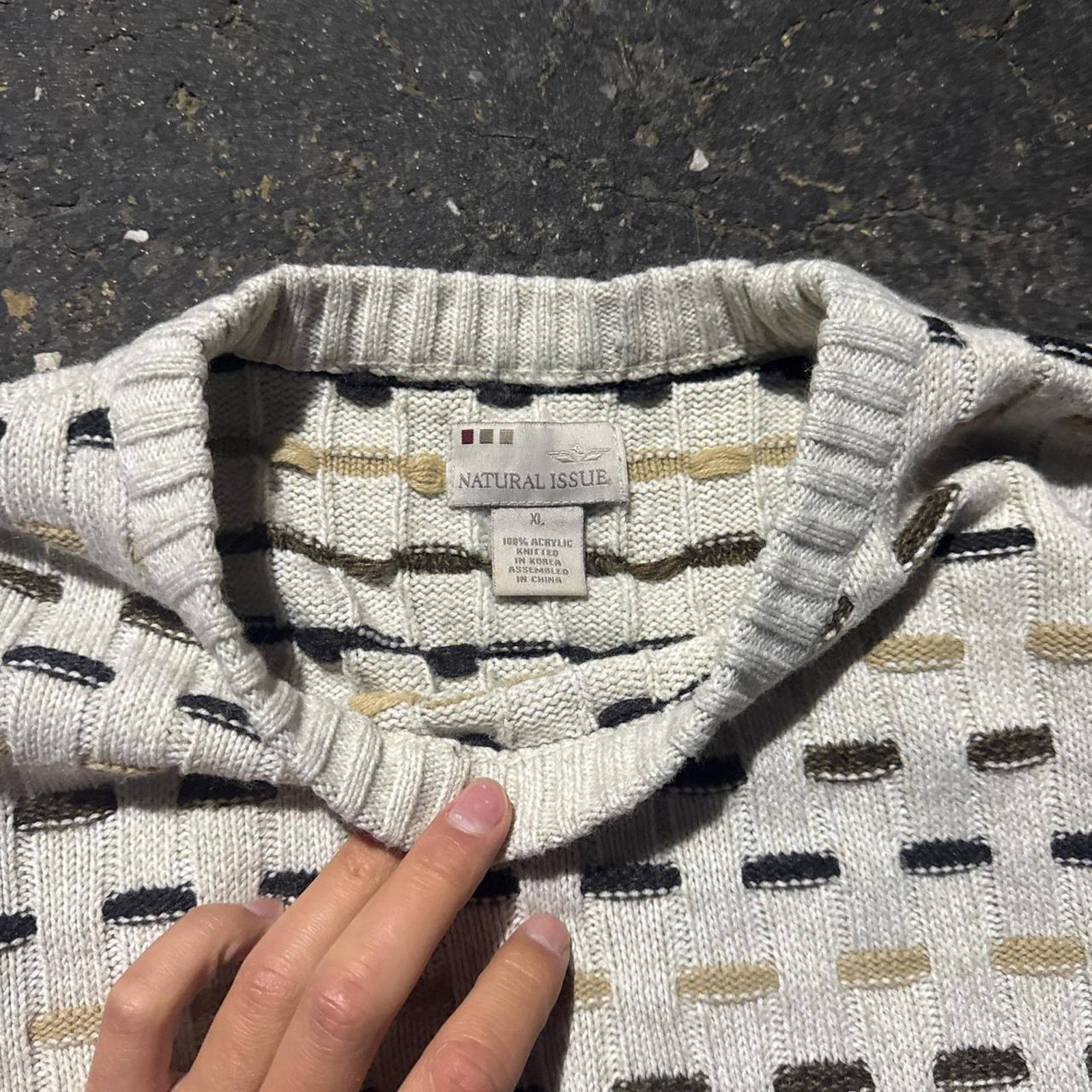 Other Vintage 90s Natural Issue Acrylic Knit Sweater – Size XL Size US XL / EU 56 / 4 - 4 Thumbnail