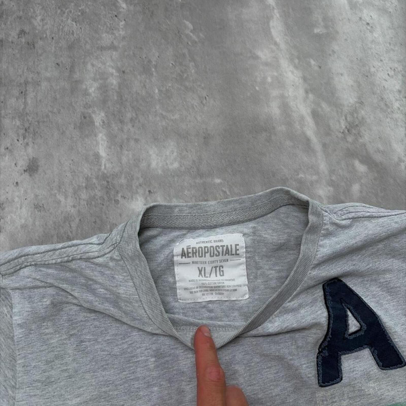 Aeropostale Y2K Grey Aeropostale Grunge Skater Faded Surf T-Shirt Size US XL / EU 56 / 4 - 6 Thumbnail