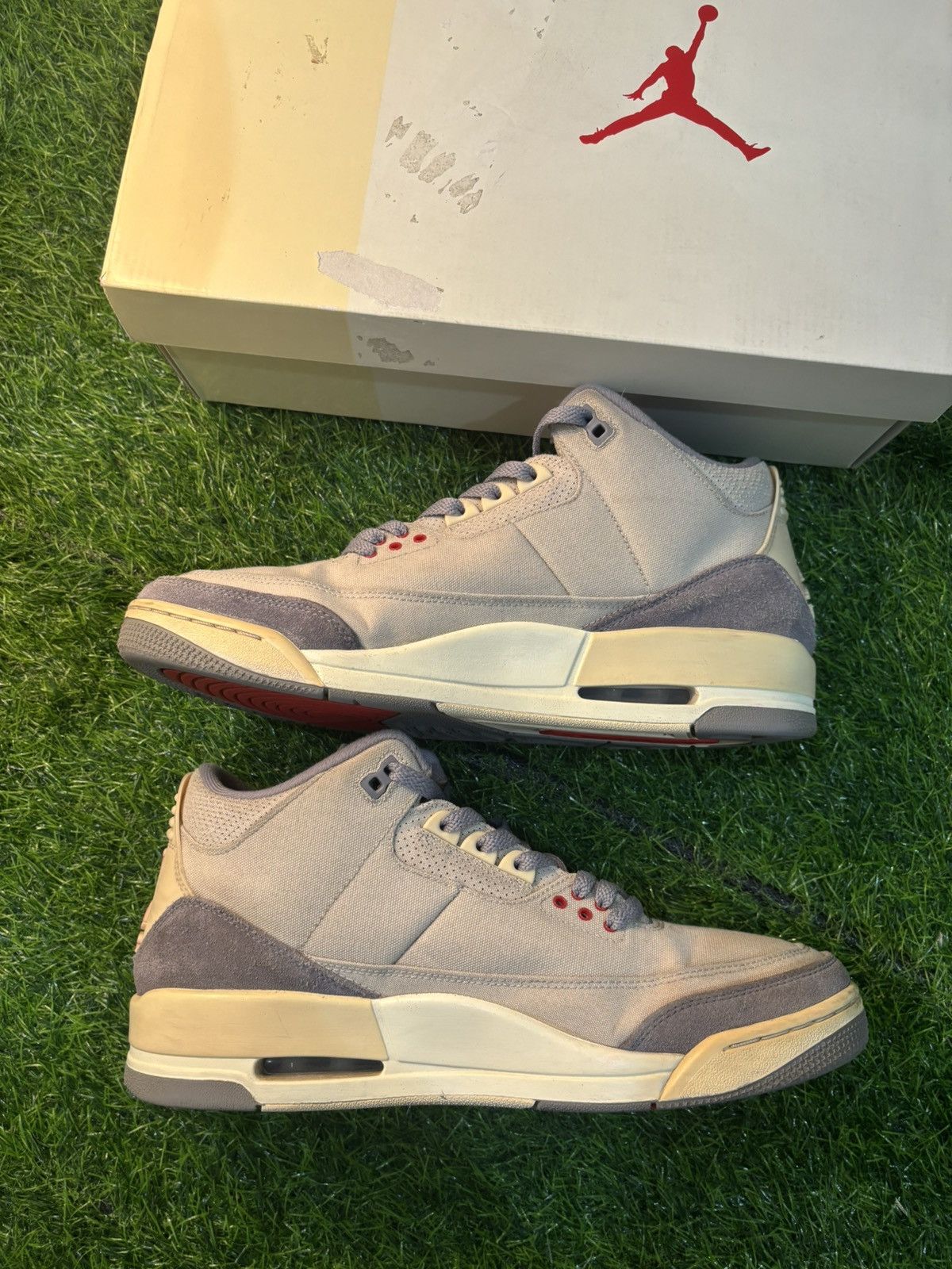 Jordan Brand Jordan 3 Muslin Size US 12 / EU 45 - 2 Thumbnail