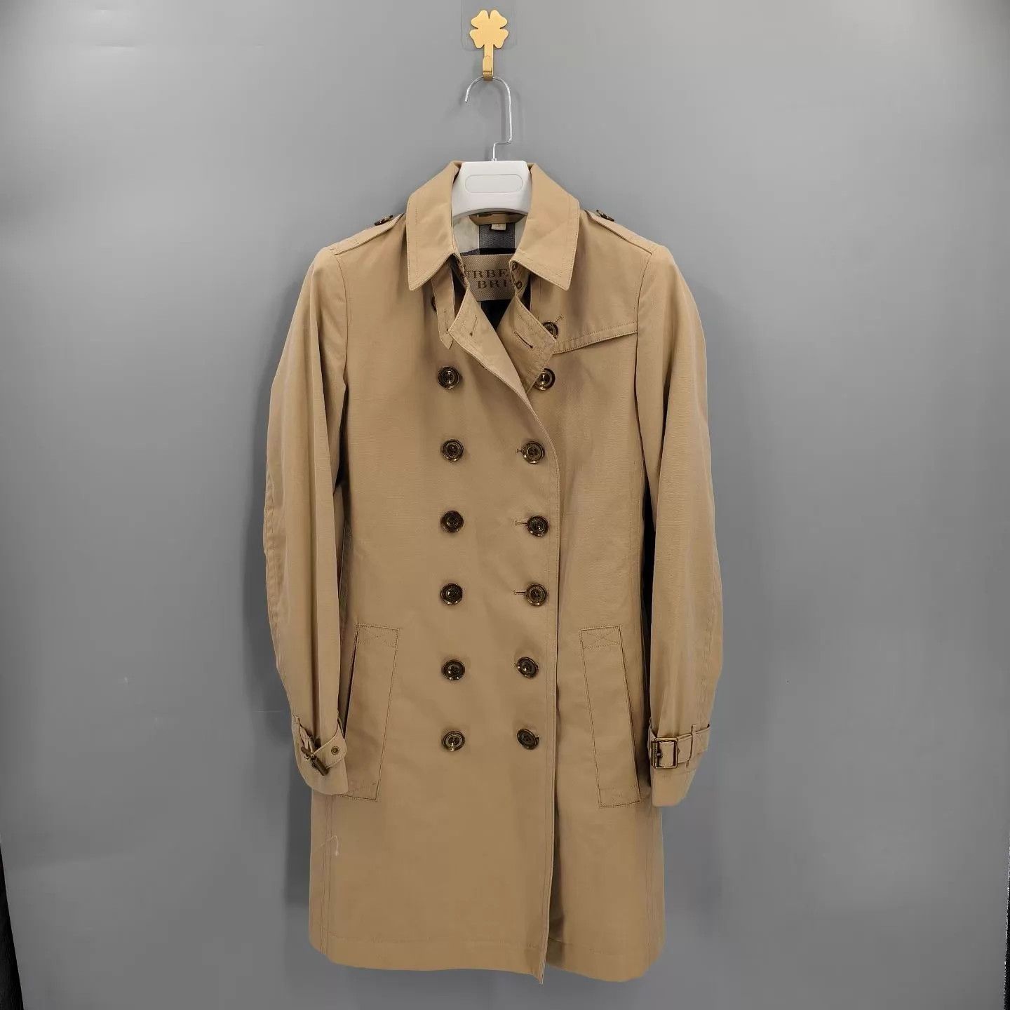 Burberry Burberry Classic Trench Coat Khaki UK6 99 Size XS / US 0-2 / IT 36-38 - 1 Thumbnail