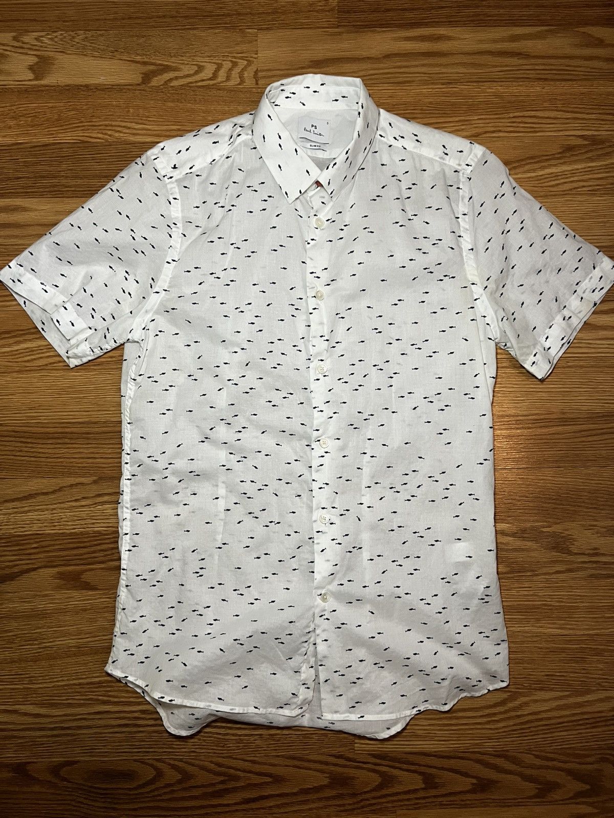 Paul Smith Paul Smith Shark Print Short-Sleeve Button-Up Size US S / EU 44-46 / 1 - 1 Thumbnail