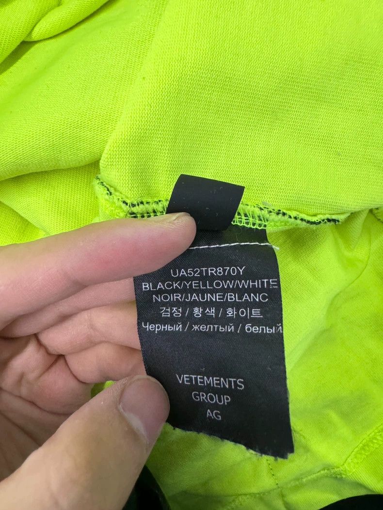 Vetements Vetements Racing Long Sleeve Patchwork Sweatshirt Size US S / EU 44-46 / 1 - 8 Thumbnail
