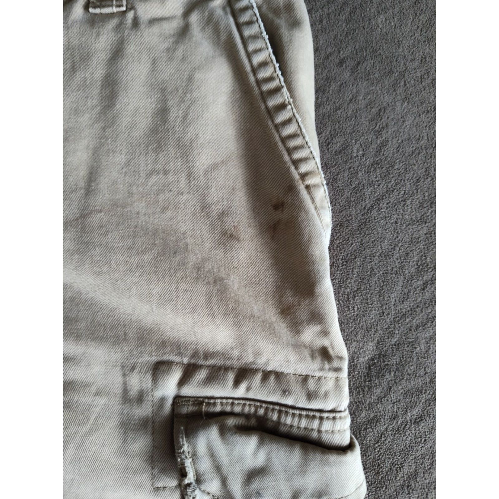 Abercrombie & Fitch VINTAGE Abercrombie & Fitch Men's Cargo Shorts 34 Khaki Distressed Y2K Casual Flat Front Size US 34 / EU 50 - 4 Thumbnail