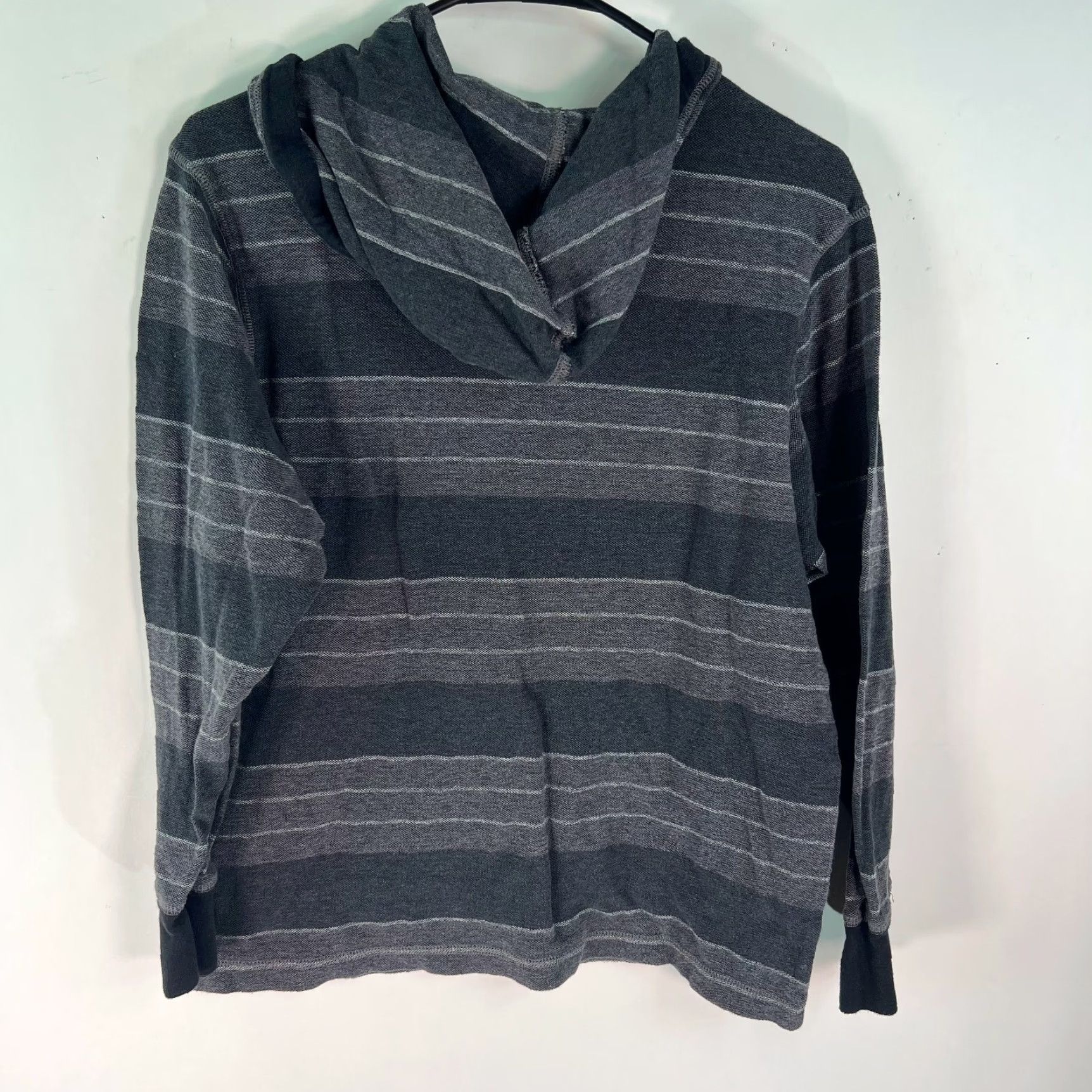 Vintage VINTAGE? No, this is not vintage. Sorry. Size US L / EU 52-54 / 3 - 2 Thumbnail