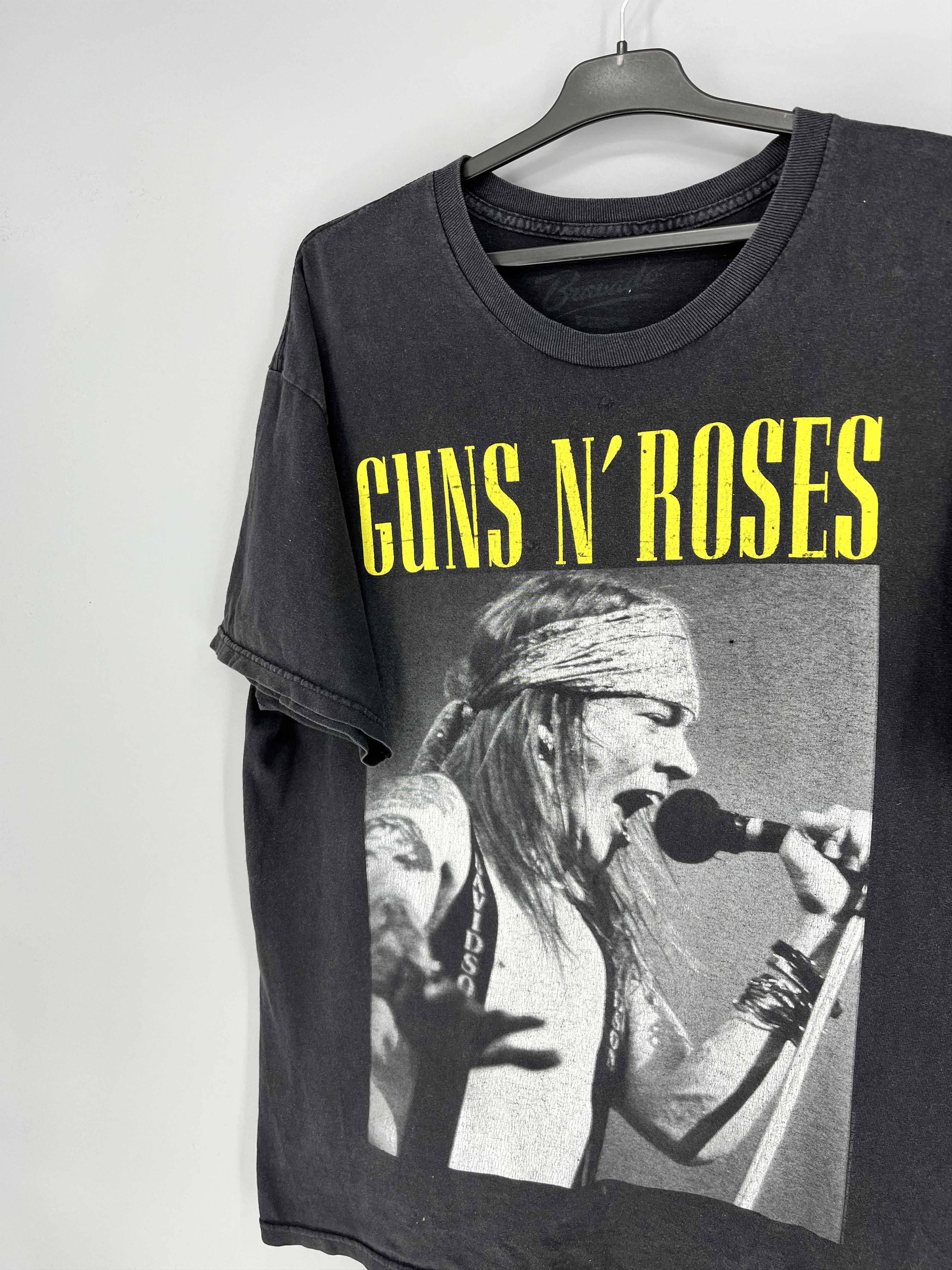 Band Tees Vintage Guns N’ Roses t-shirt size S 90s streetwear y2kstyle Size US XL / EU 56 / 4 - 4 Thumbnail