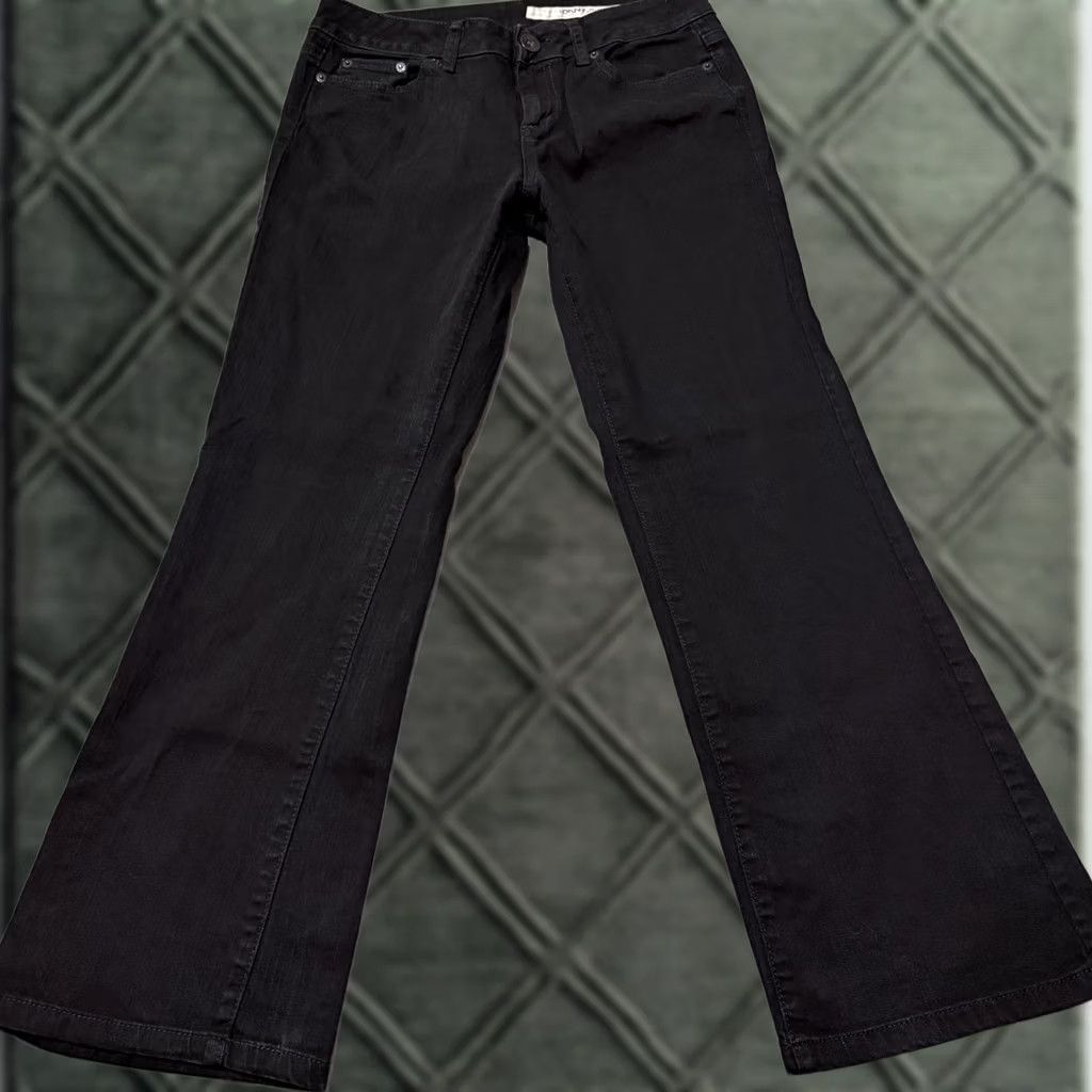 DKNY DKNY Soho Flared Jeans Women's Black Denim Slim Fit Pockets Classic Zip Fly 8L Size 30" / US 8 / IT 44 - 1 Thumbnail