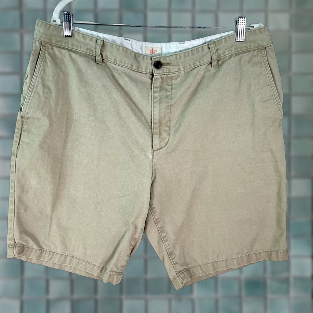Dockers DOCKERS Mens Chino Shorts Size 40 Beige Flat Front Mid Rise Slash Pockets Casual Size US 40 / EU 56 - 1 Thumbnail