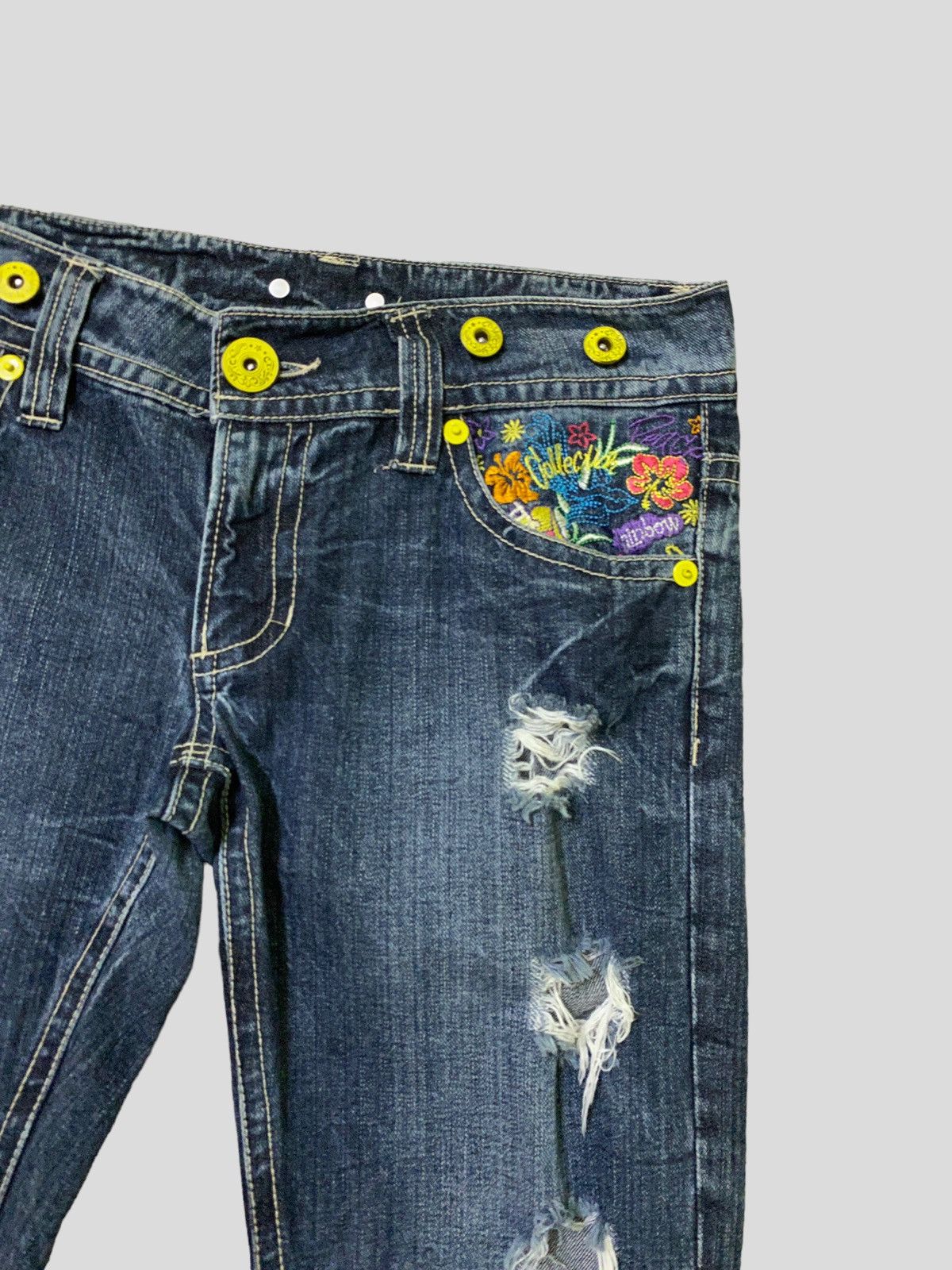 Designer × Japanese Brand × Vintage Distress Denim Hapipiness Embroidery Design Size US 30 / EU 46 - 5 Thumbnail