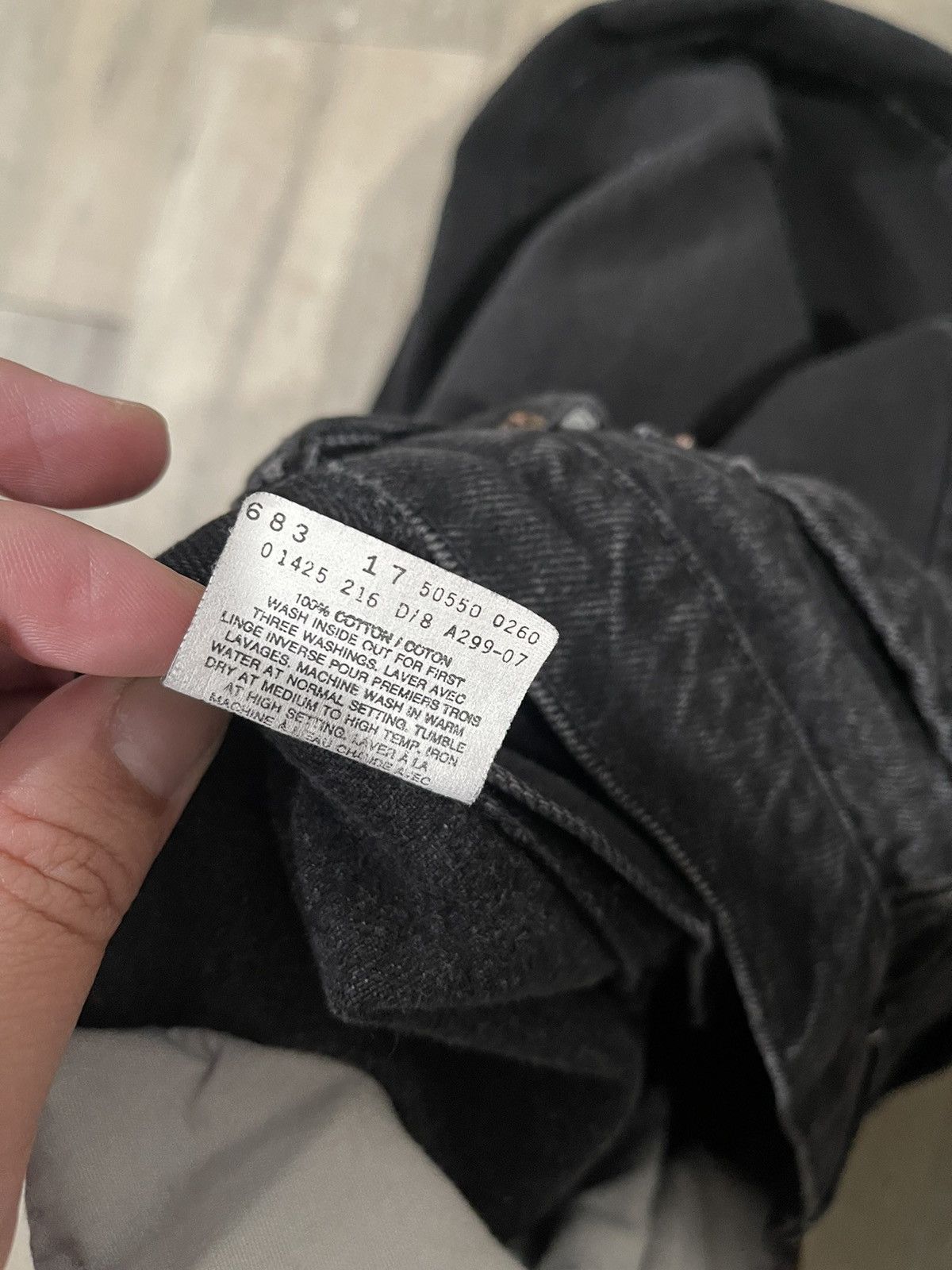 Levi's Vintage Clothing Vintage levi’s 550 made in canada Size US 34 / EU 50 - 12 Thumbnail