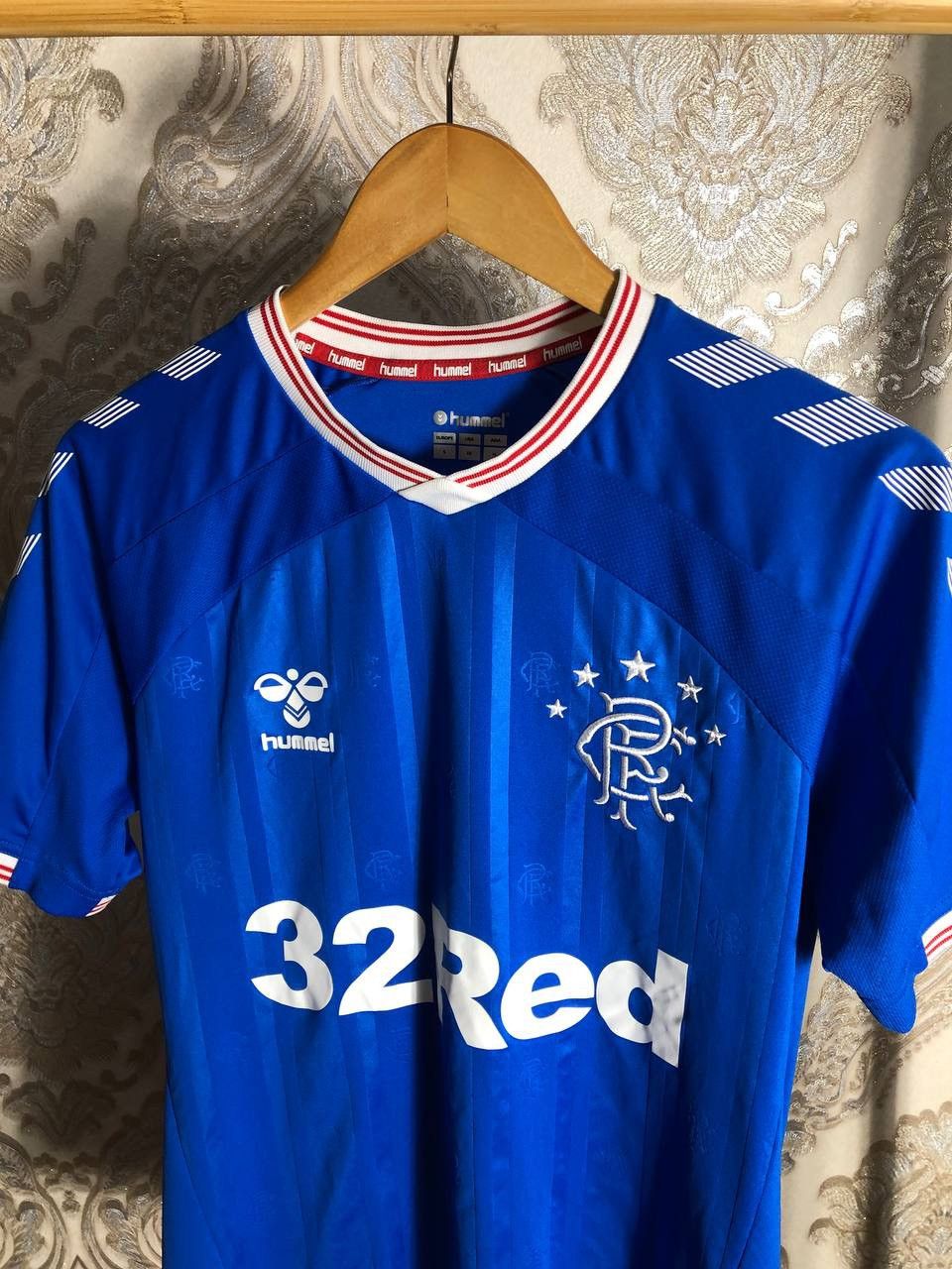 Hummel VINTAGE HUMMEL FC RANGERS SCOTLAND SOCCER JERSEY RETRO Y2K Size US S / EU 44-46 / 1 - 2 Thumbnail