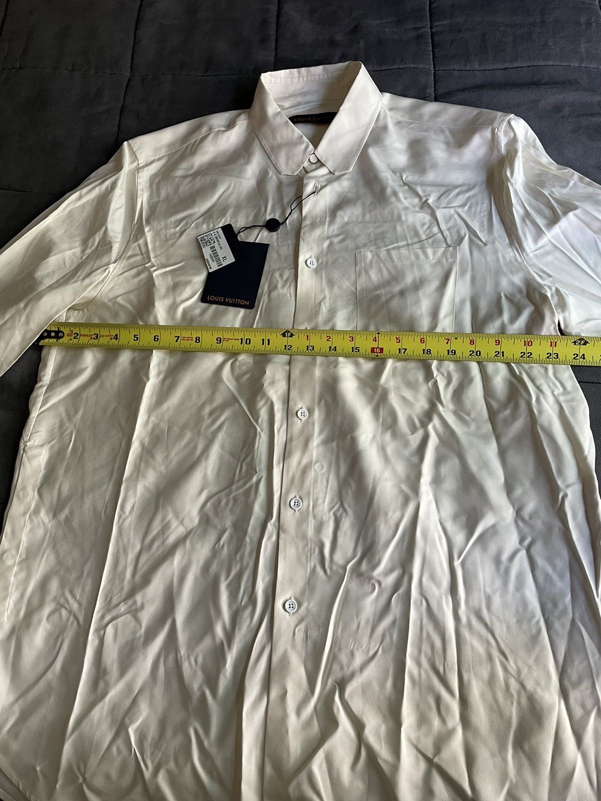 Louis Vuitton Louis Vuitton Plain Rainbow Beige Monogram Shirt Size US XL / EU 56 / 4 - 7 Thumbnail