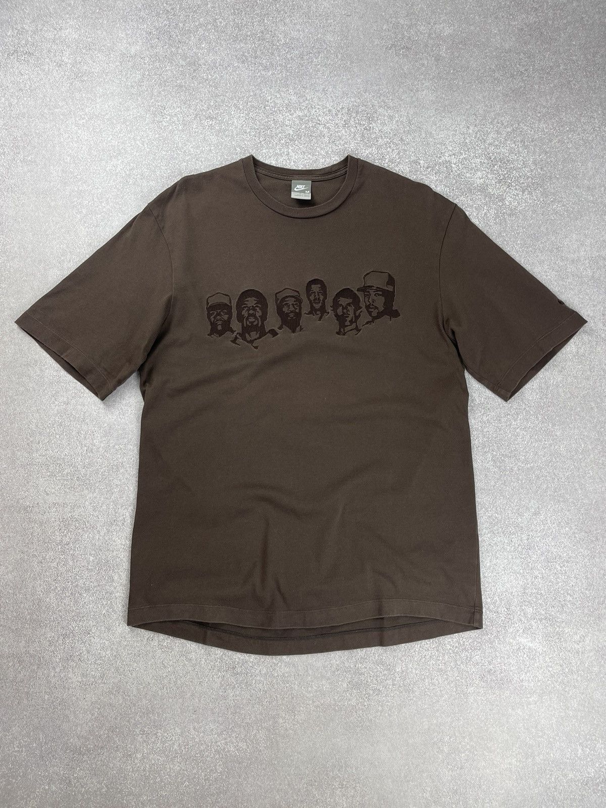 Nike Vintage Nike Brown Logo T-Shirt Size M Size US M / EU 48-50 / 2 - 1 Thumbnail