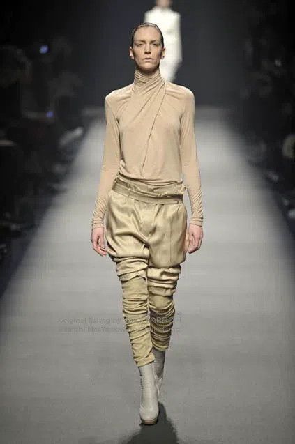 Haider Ackermann Haider Ackermann Ladies' Ribbon Long-Sleeve T-Shirt, Autum Size XS / US 0-2 / IT 36-38 - 1 Thumbnail