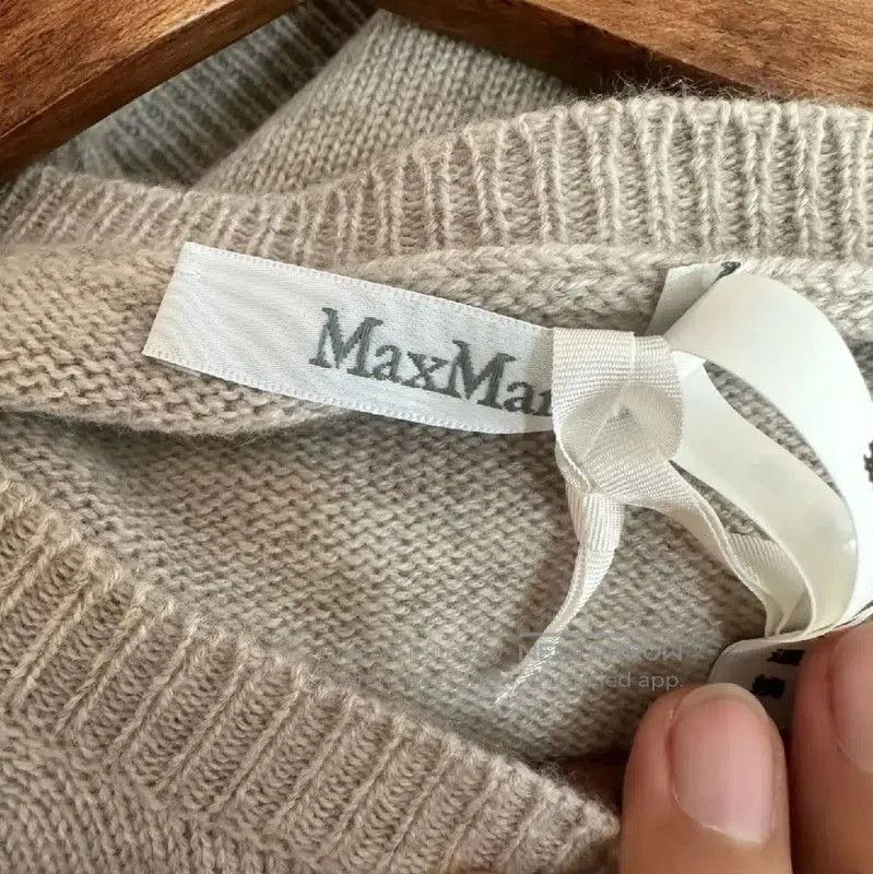 Max Mara MaxMara Gray Wool Sweater for Women . Size M / US 6-8 / IT 42-44 - 3 Thumbnail